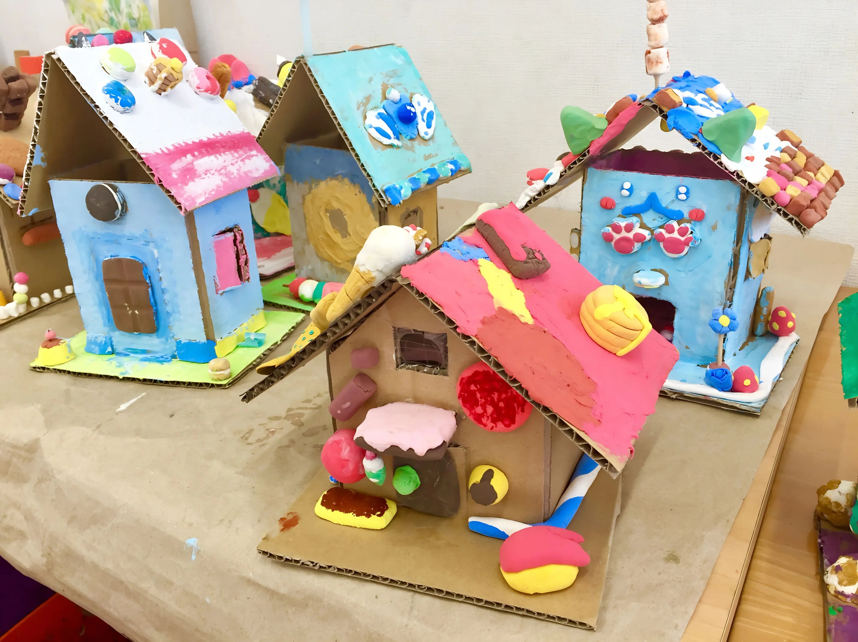 アートゼミこども絵画教室のメイン画像