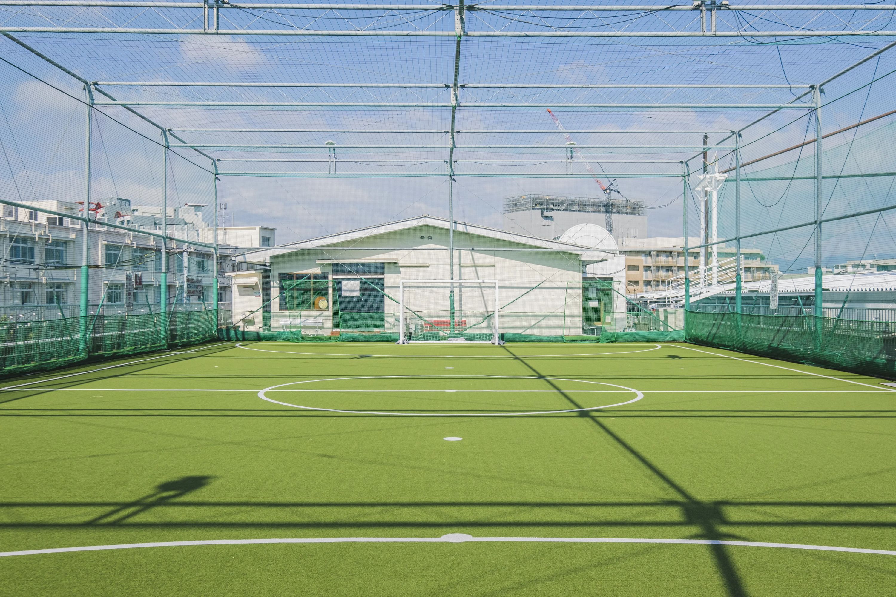 「コリンチャンス」のサッカースクール 井高野ゴルフセンターフットサルコートのメイン画像