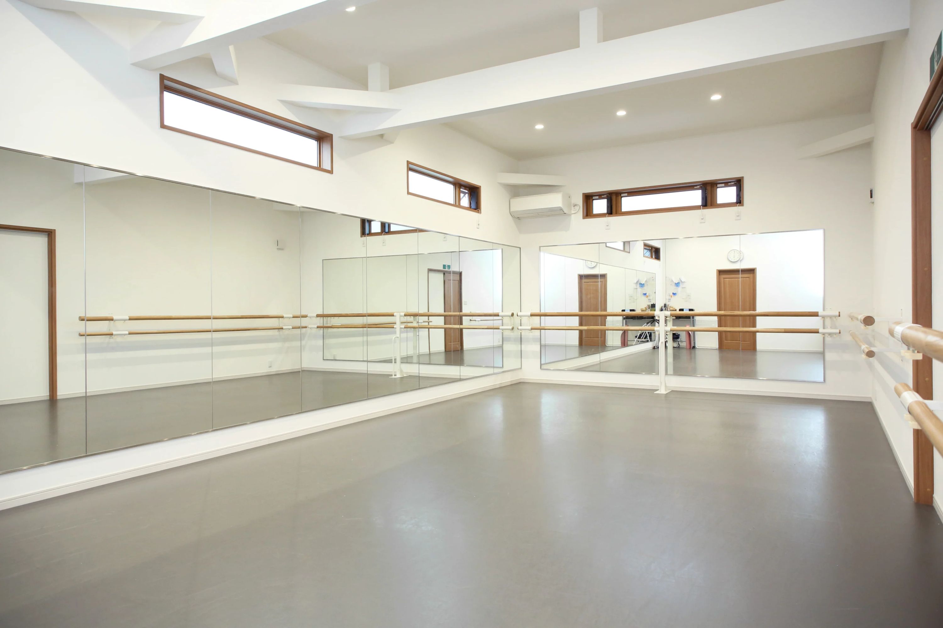 葵バレエスタジオ 東根公民館のサムネイル画像 2