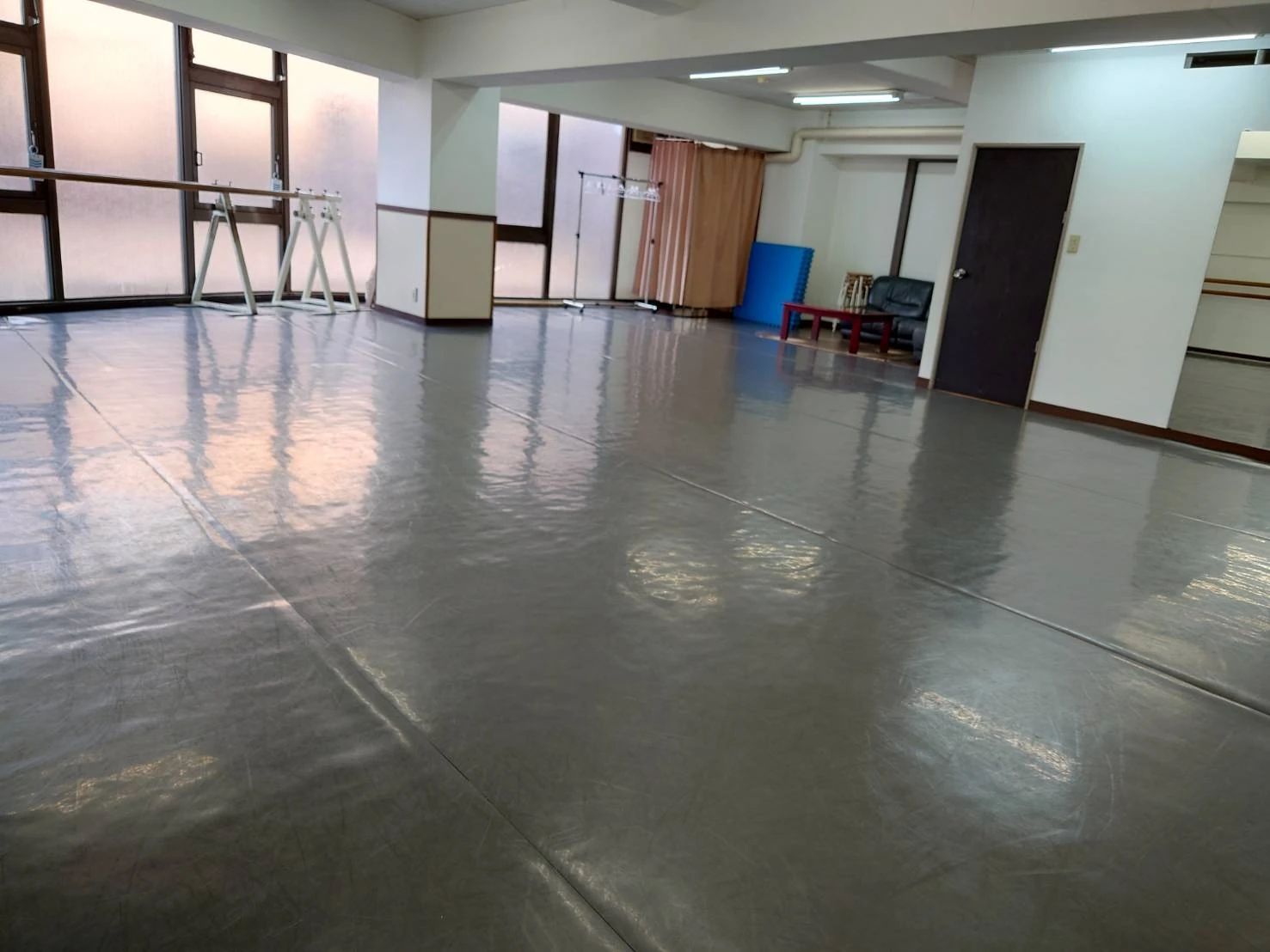 コスモスの会 バレエ 沼袋教室のサムネイル画像 2