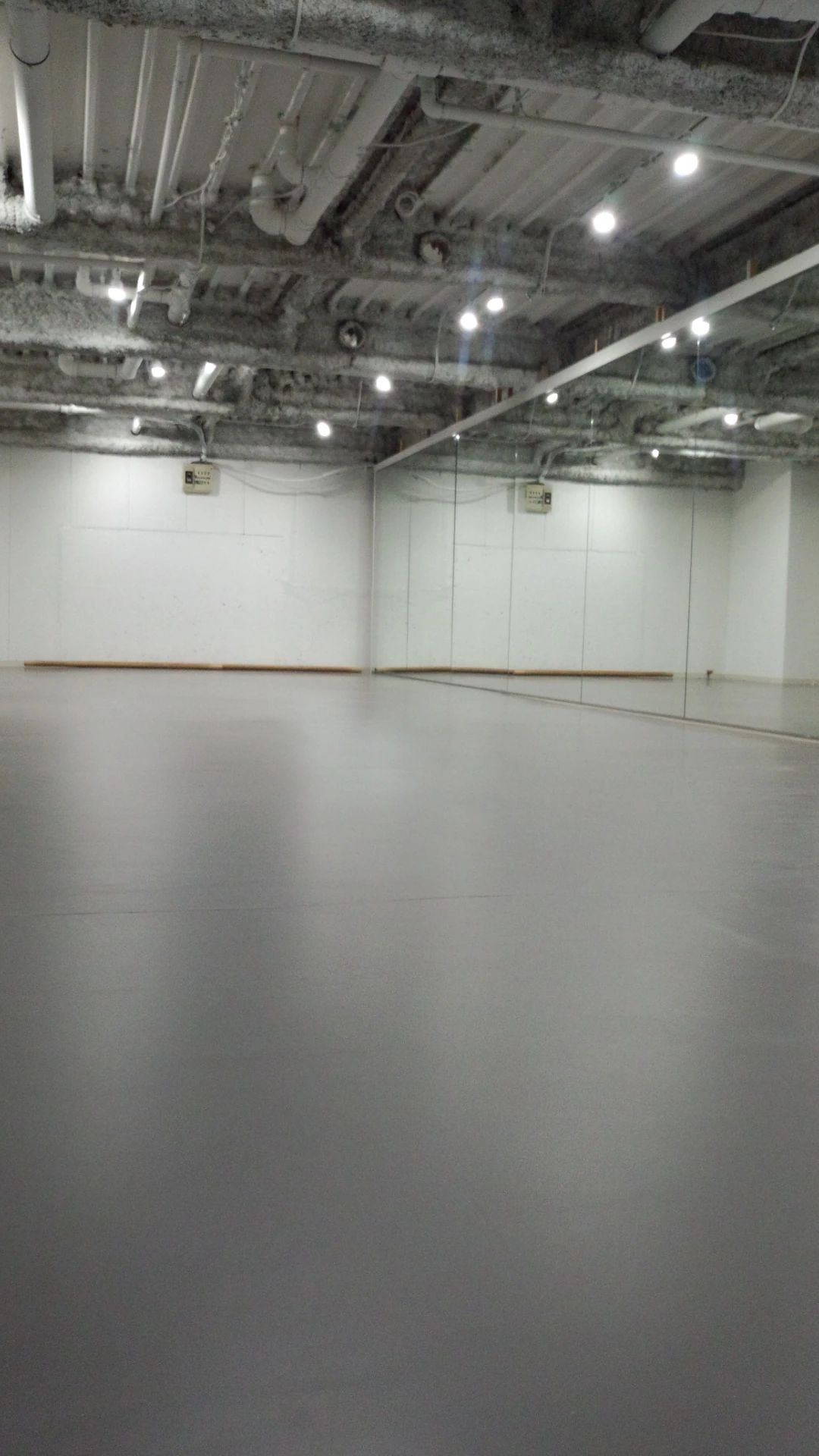 IKK BALLET 南台教室のサムネイル画像 2