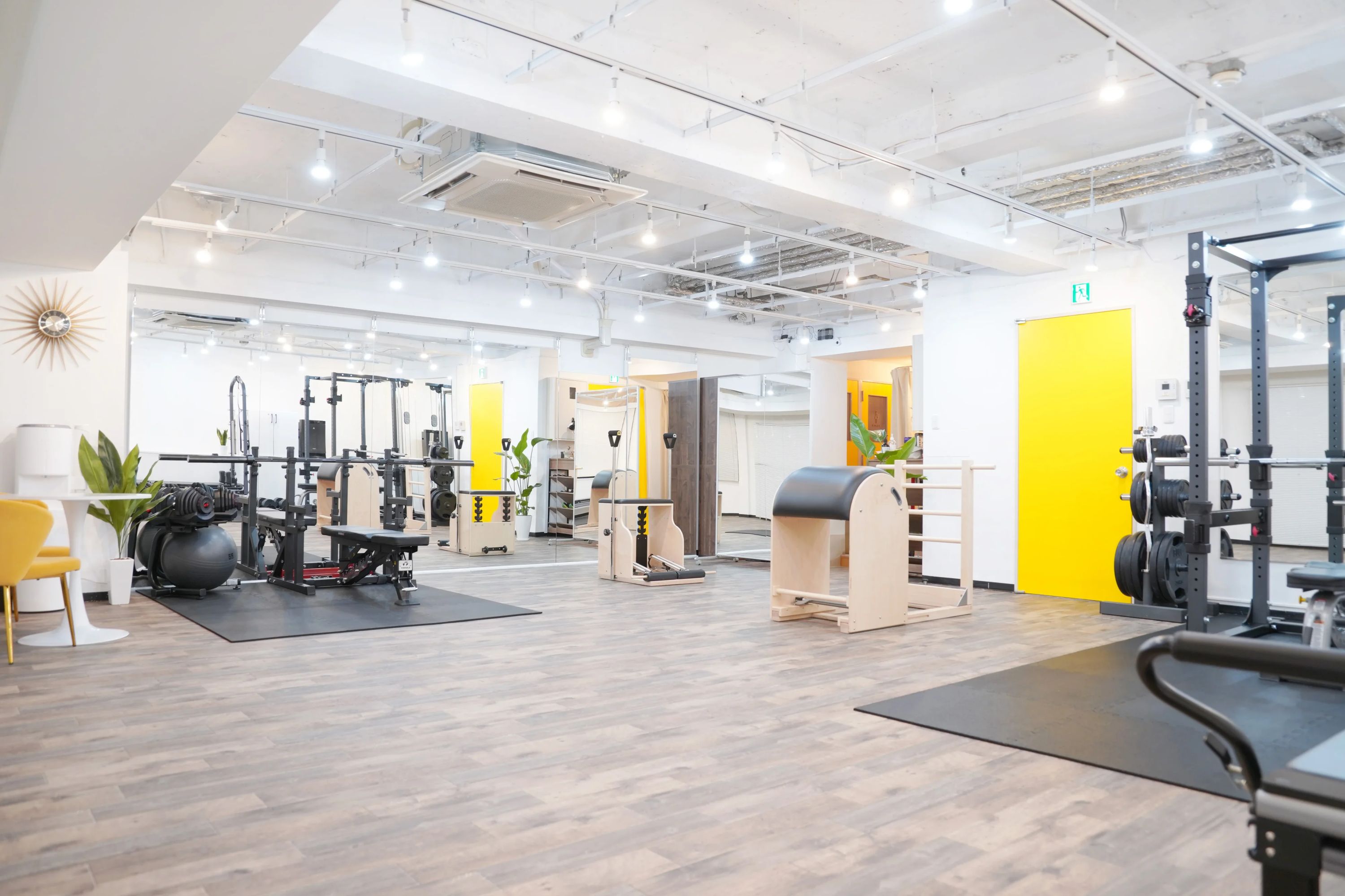 リエバレエプロデュース 神田ピラティスのサムネイル画像 5