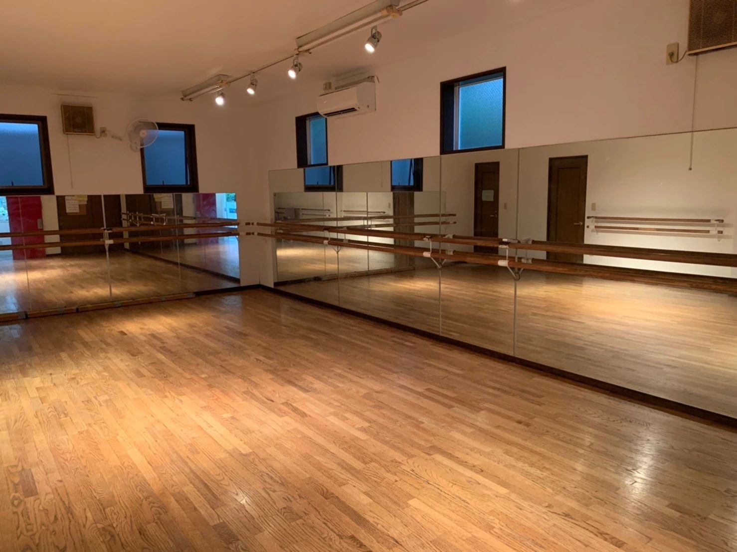 J’s ダンススタジオ バレエ 用賀教室のメイン画像