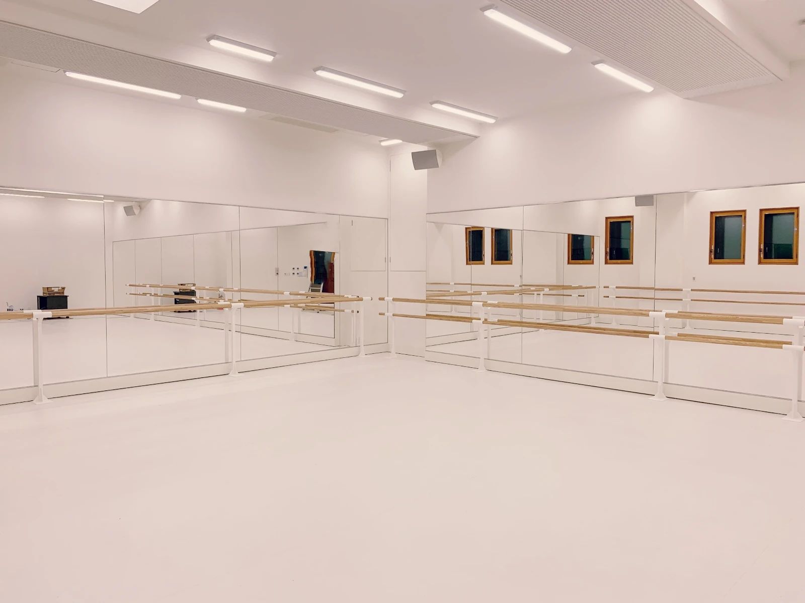 MATSUYAMA BALLET 世田谷国際バレエ学校のサムネイル画像 5