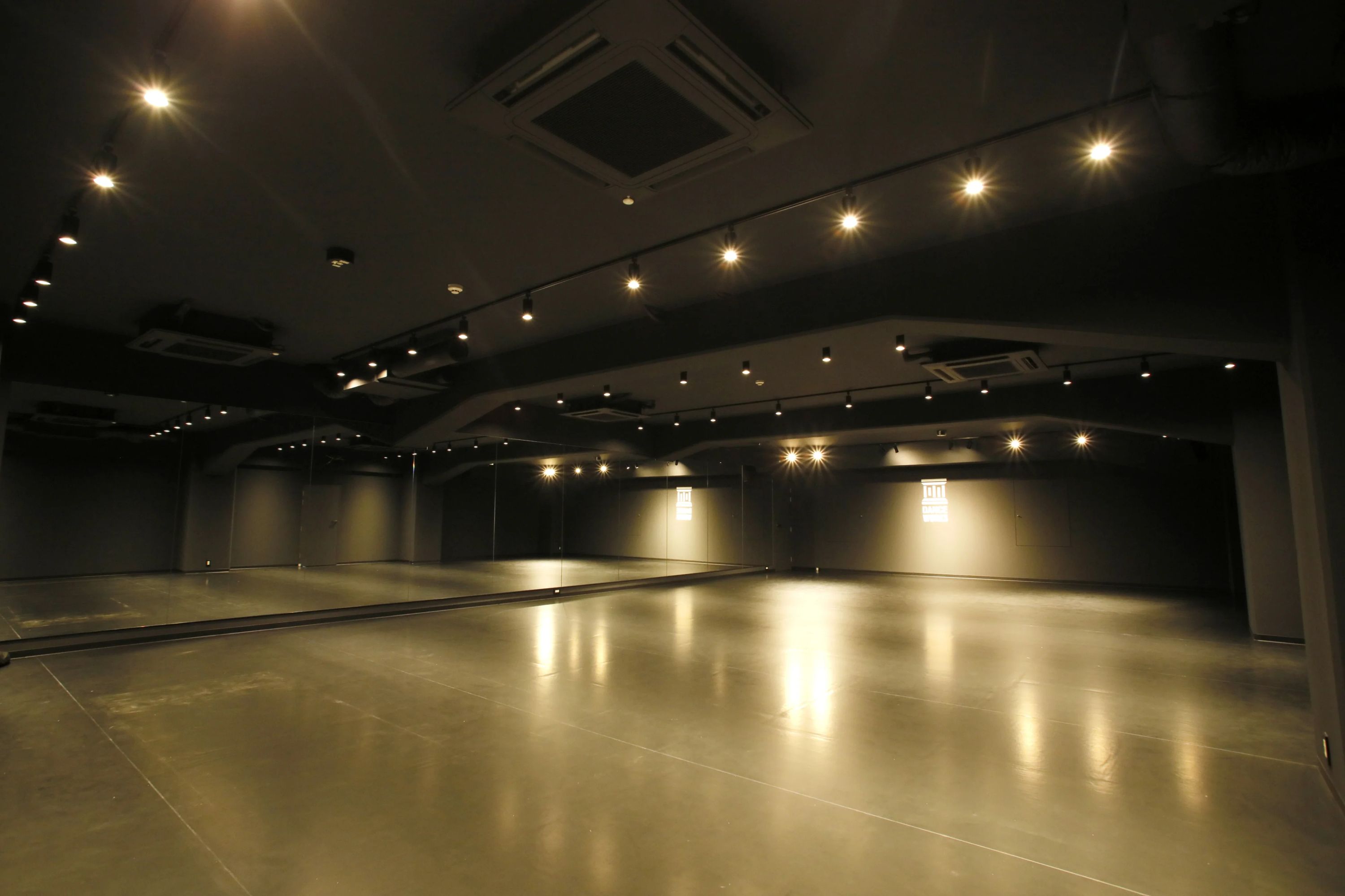 DANCE WORKS バレエ 鶯谷教室のメイン画像