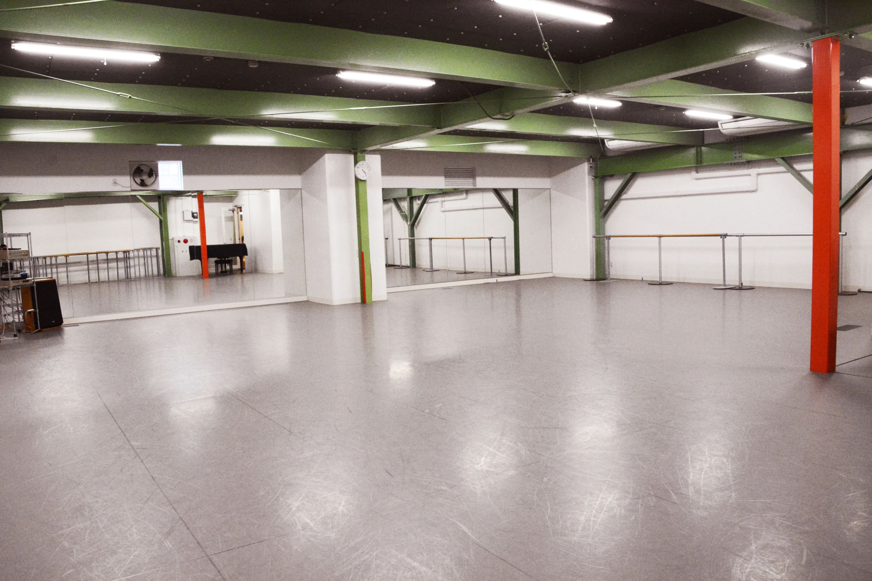 studio ARCHITANZ(アーキタンツ) バレエ スタジオアーキタンツのサムネイル画像 4