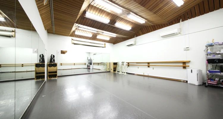 ミマ バレエスタジオ 狛江教室のサムネイル画像 4