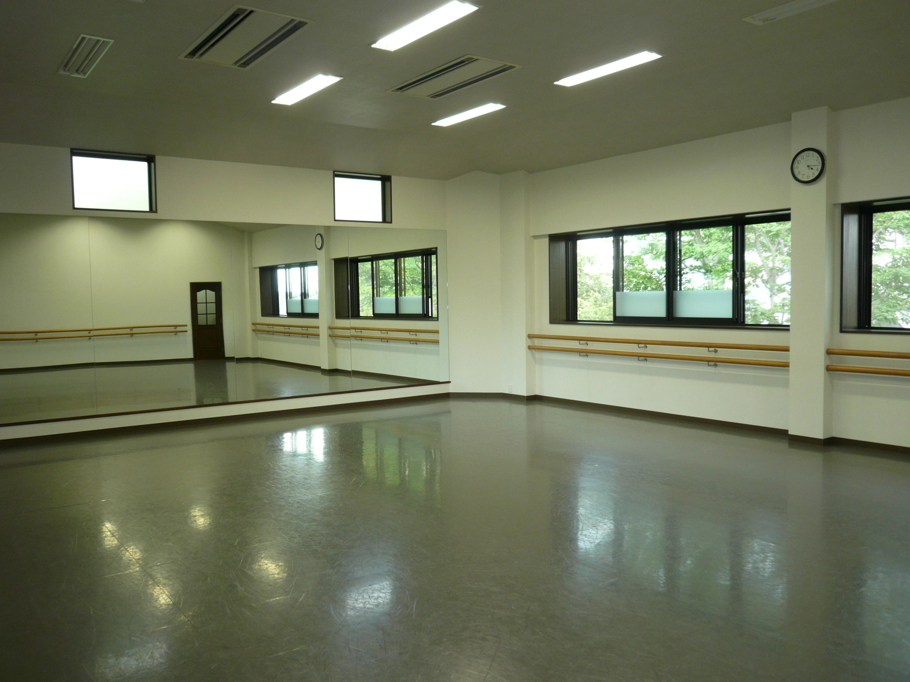 HARA MIKA(原美香) BALLET STUDIO 常盤音戸町教室のメイン画像