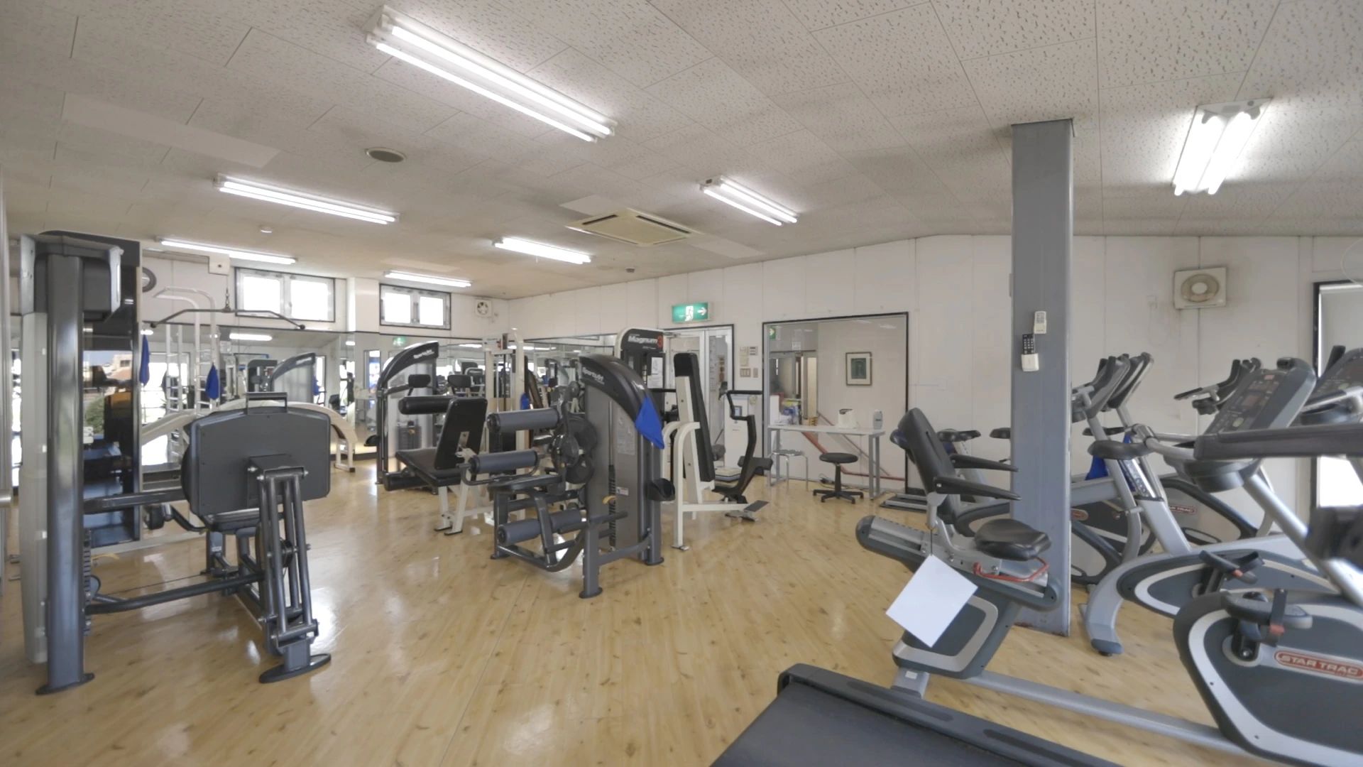 Emi Ballet Class スポーツクラブビッグラン新市スタジオのサムネイル画像 4