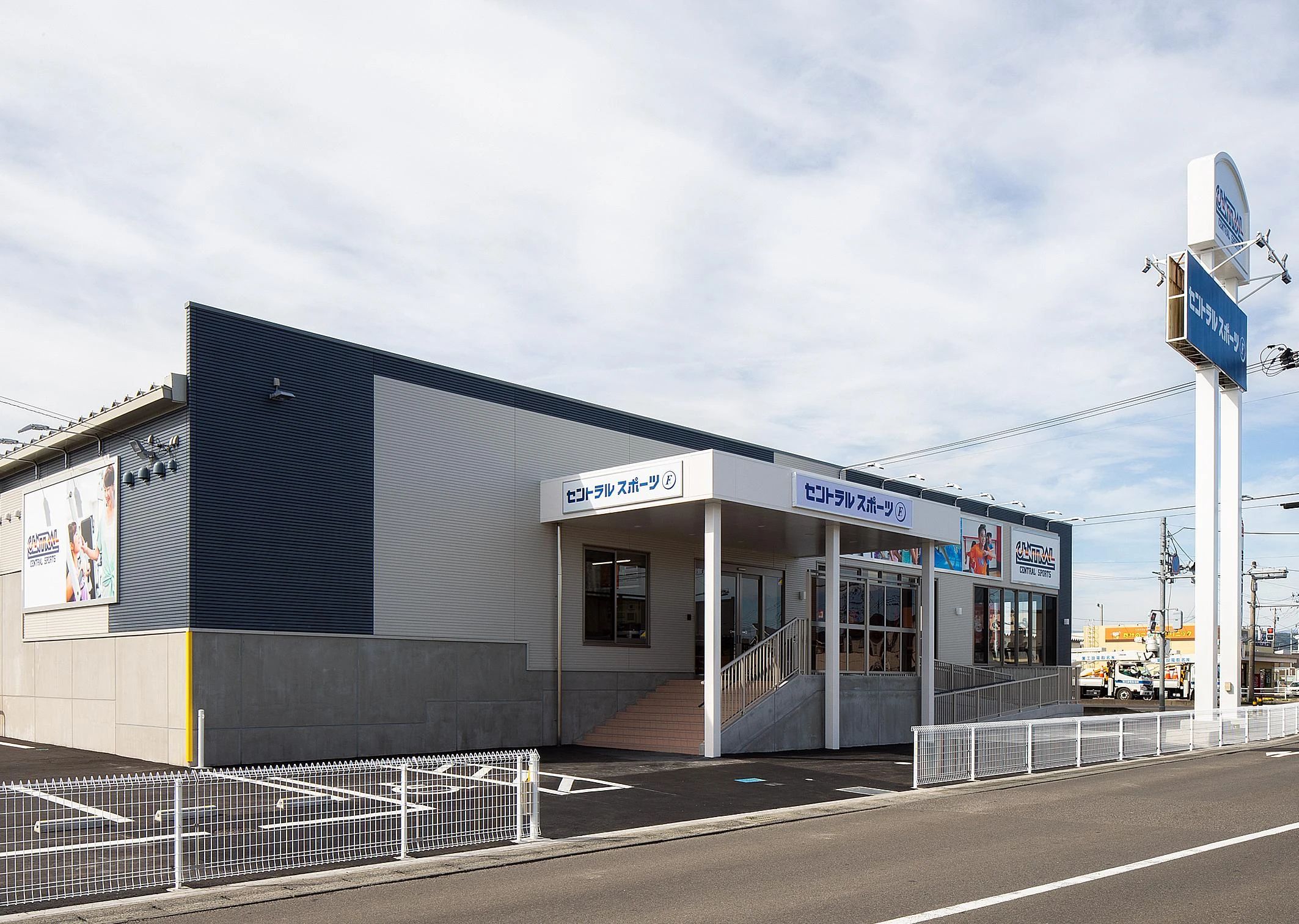 チアダンスサークル チェリーズ 名取(増田)教室のサムネイル画像 4