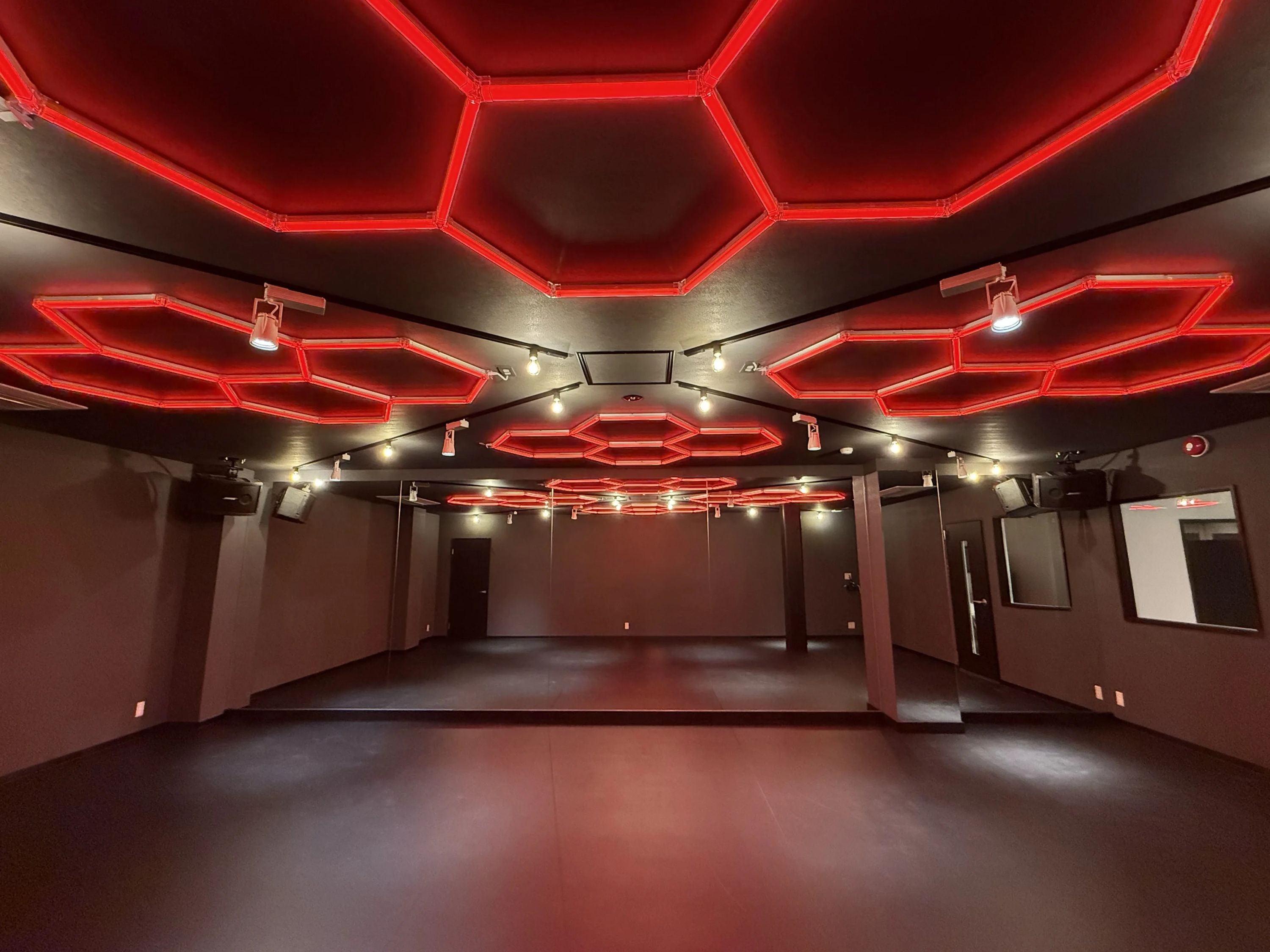 ダンススタジオ　NIXXのサムネイル画像 3