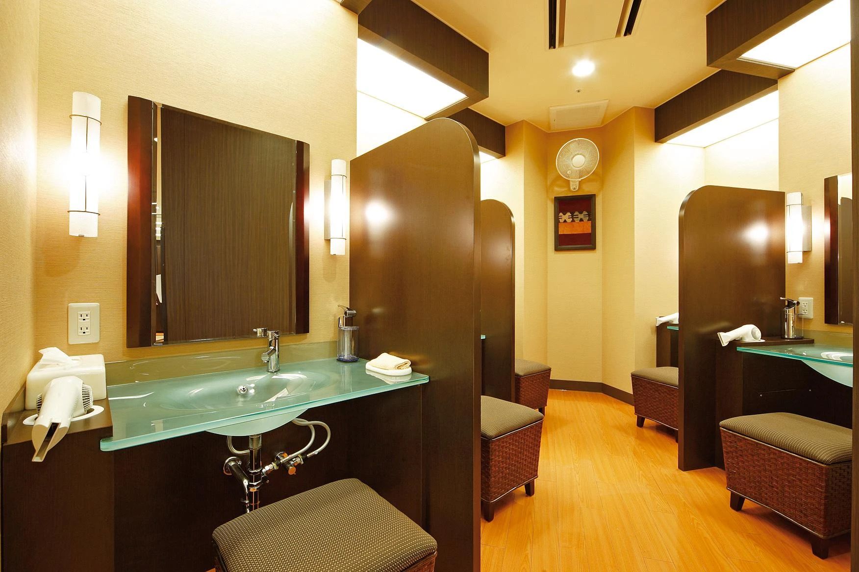 CENTRALSPORTS(セントラルスポーツ) ダンス 慶應日吉のサムネイル画像 2