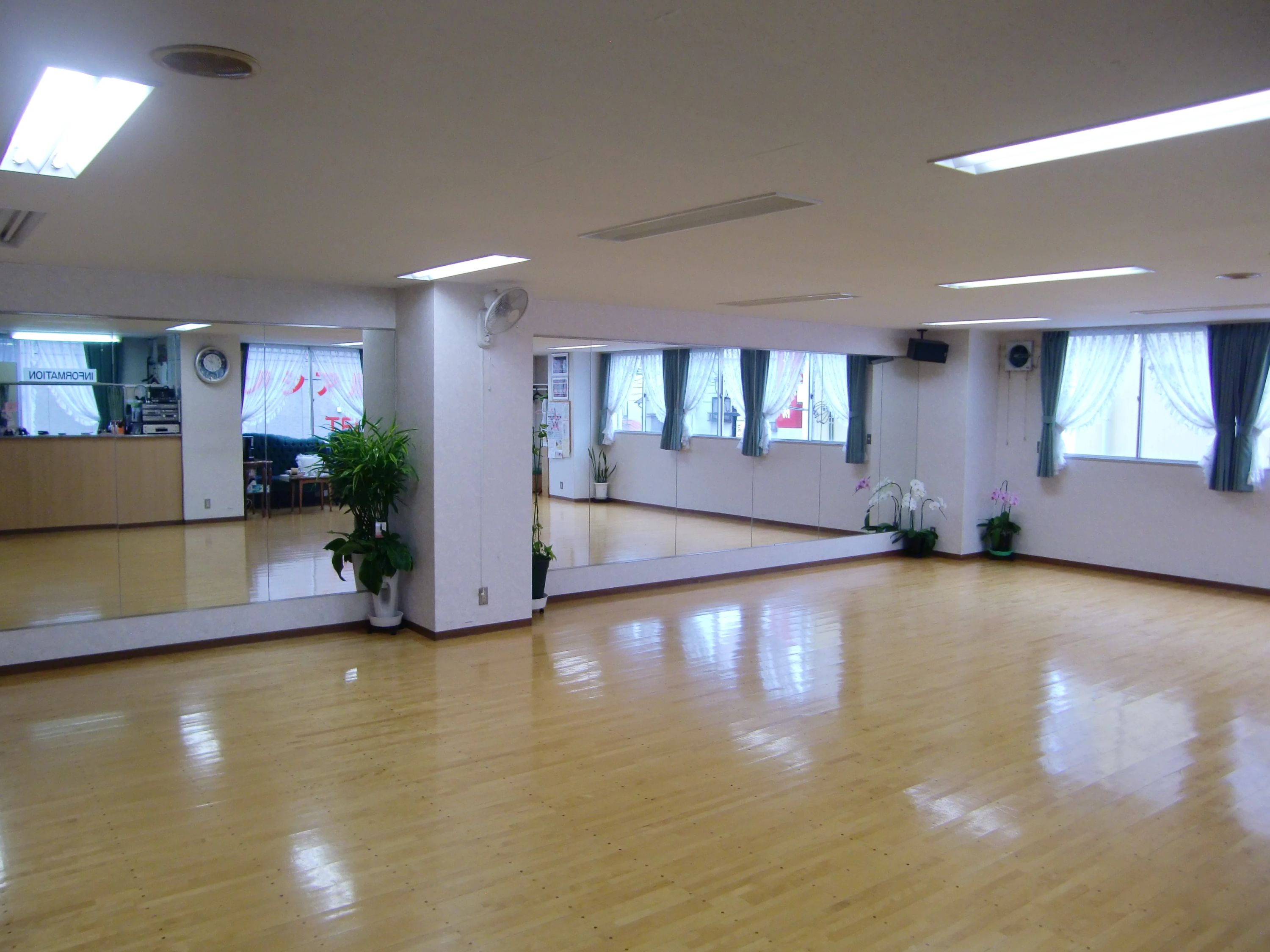 ダンススタジオタナカのメイン画像