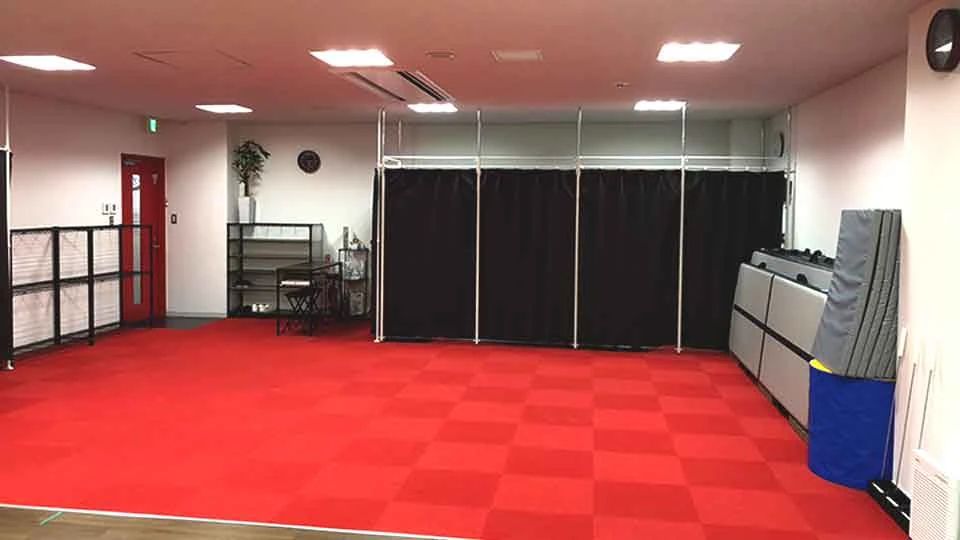 DANCE SLAVE(スレイブ) 問屋町教室のサムネイル画像 3