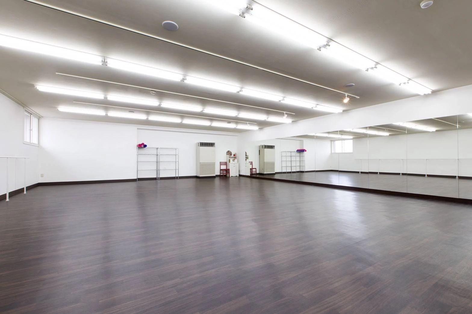 ARI dance studio 権現通教室のサムネイル画像 4