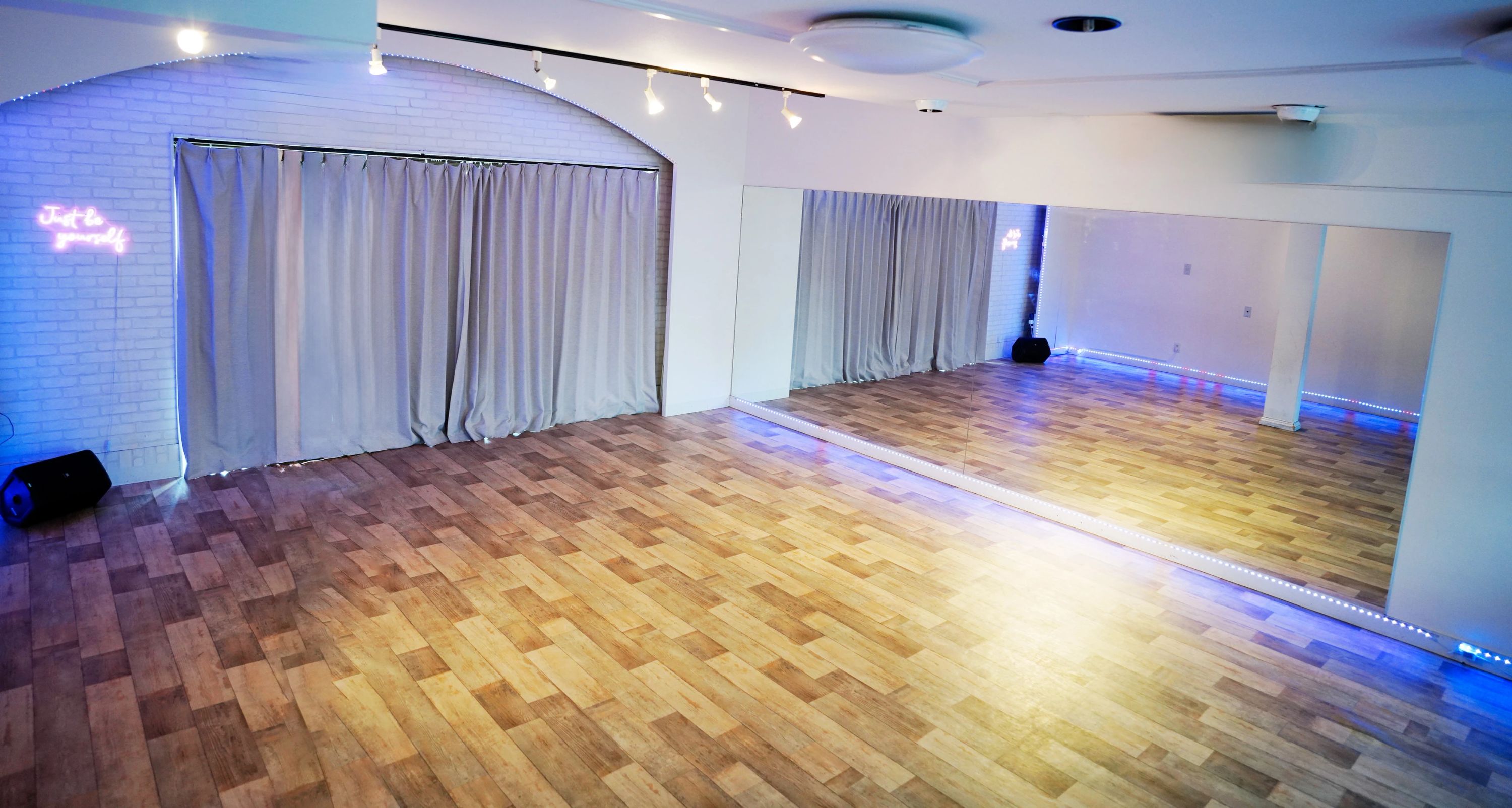 SNEAKY studio ダンス 大清水教室のサムネイル画像 3