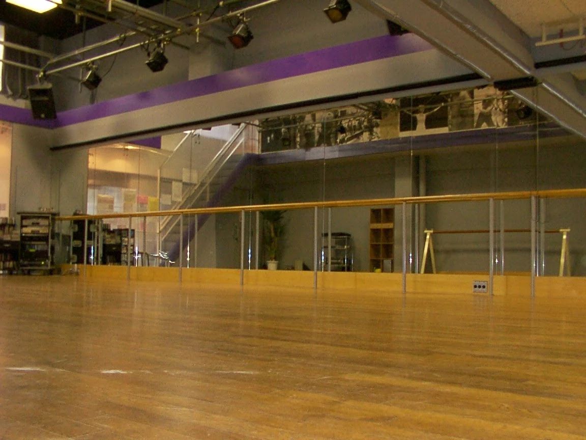 フリーウェイ・ダンススタジオのメイン画像