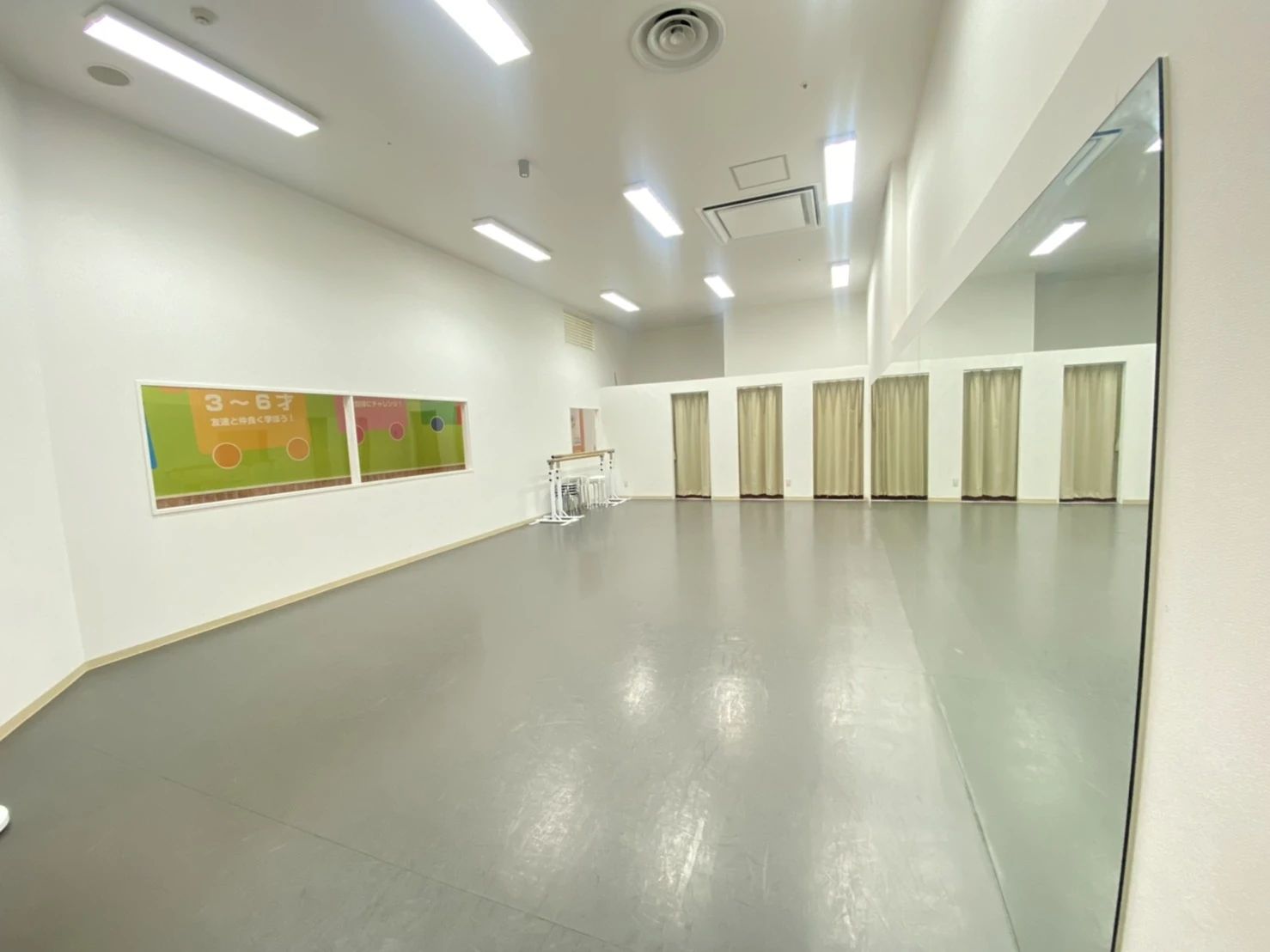 LOICX☆チアダンススクール(ロイックス) くずはモール校のサムネイル画像 4