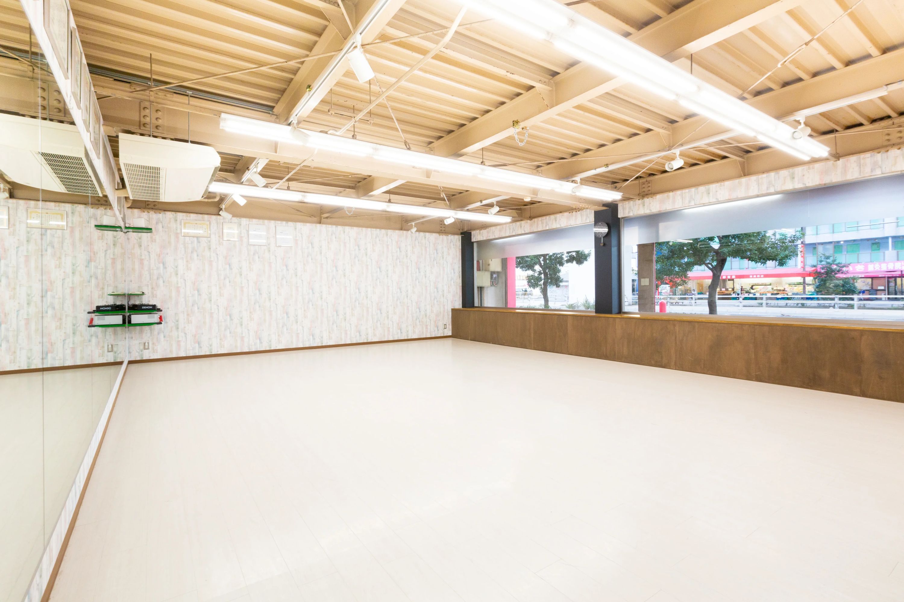 Real-ize(リアルアイズ) ダンス 喜連教室のサムネイル画像 4