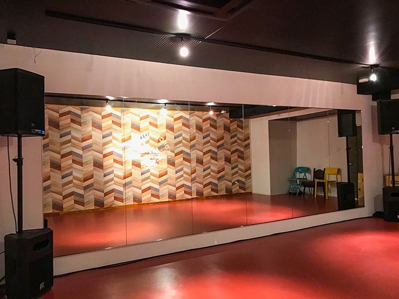 DANCE STUDIO ink 足代教室のサムネイル画像 4