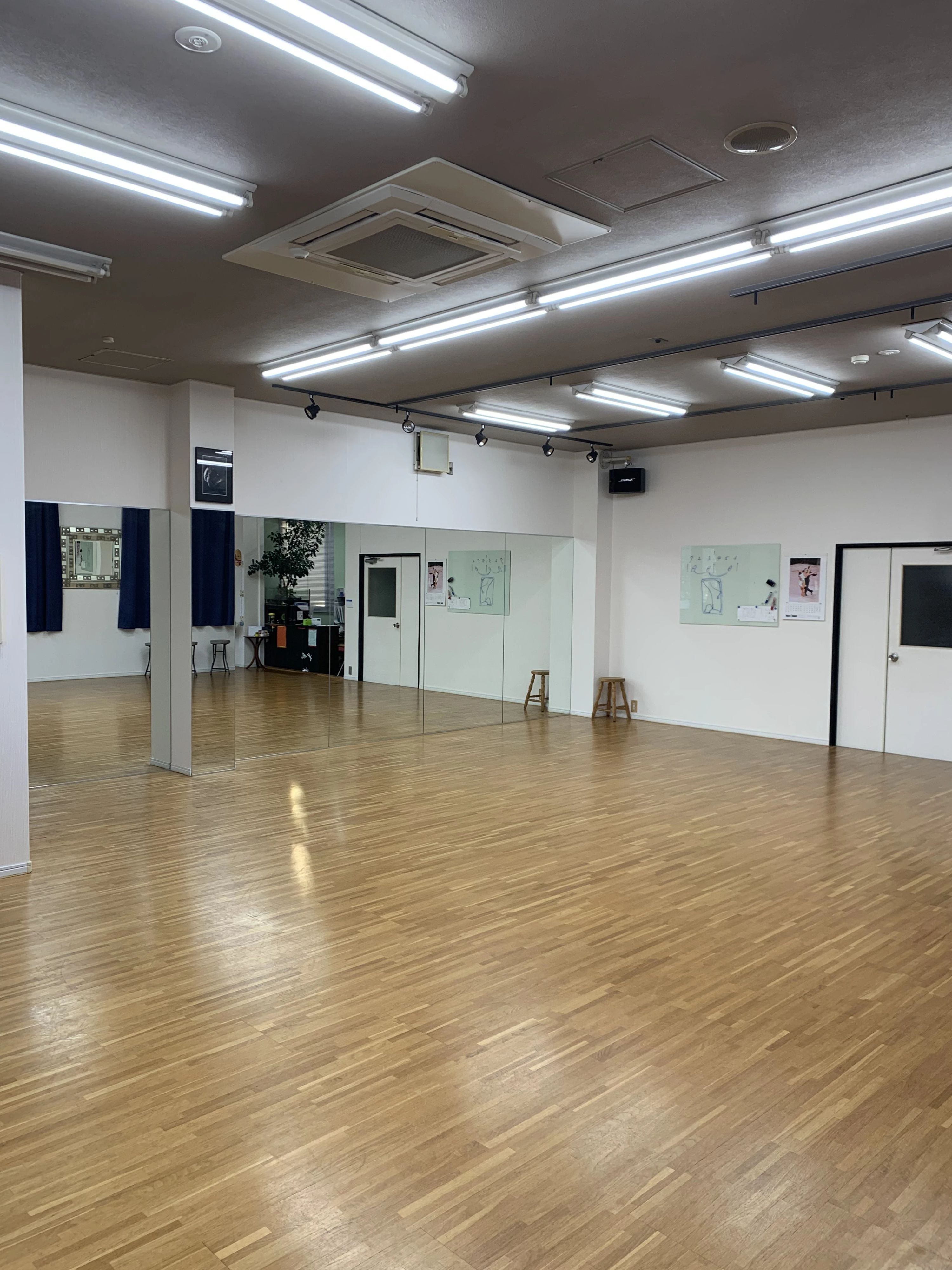 滋賀ボールルームダンススクール 一里山教室のサムネイル画像 2