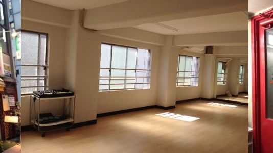 Studio Y ダンス 立町スタジオのサムネイル画像 2