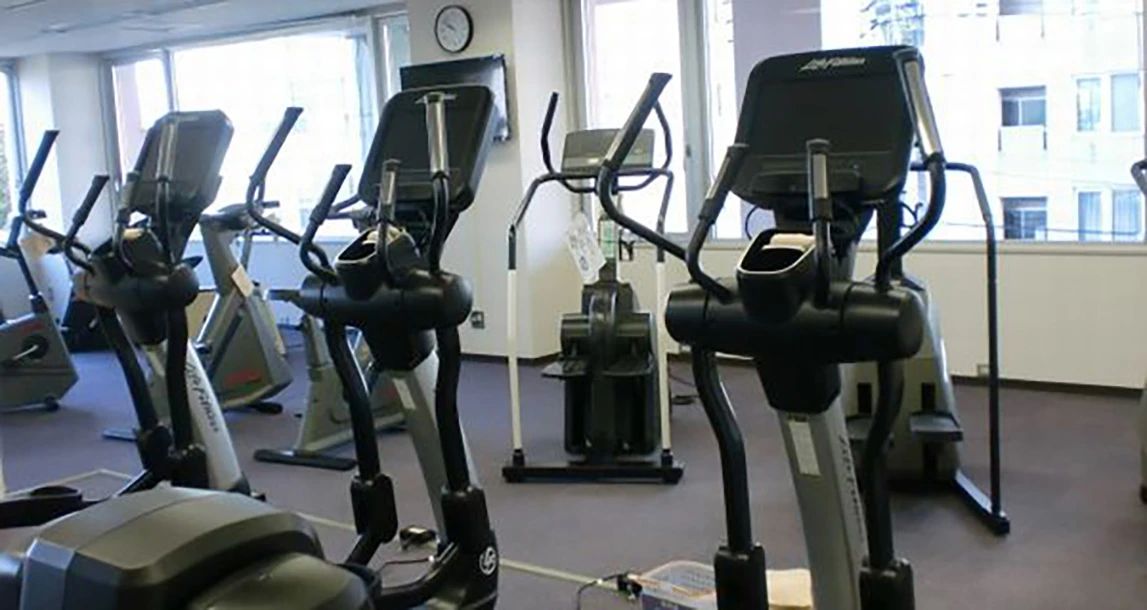 KONAMI(コナミスポーツクラブ) ダンス はりまや橋のサムネイル画像 2