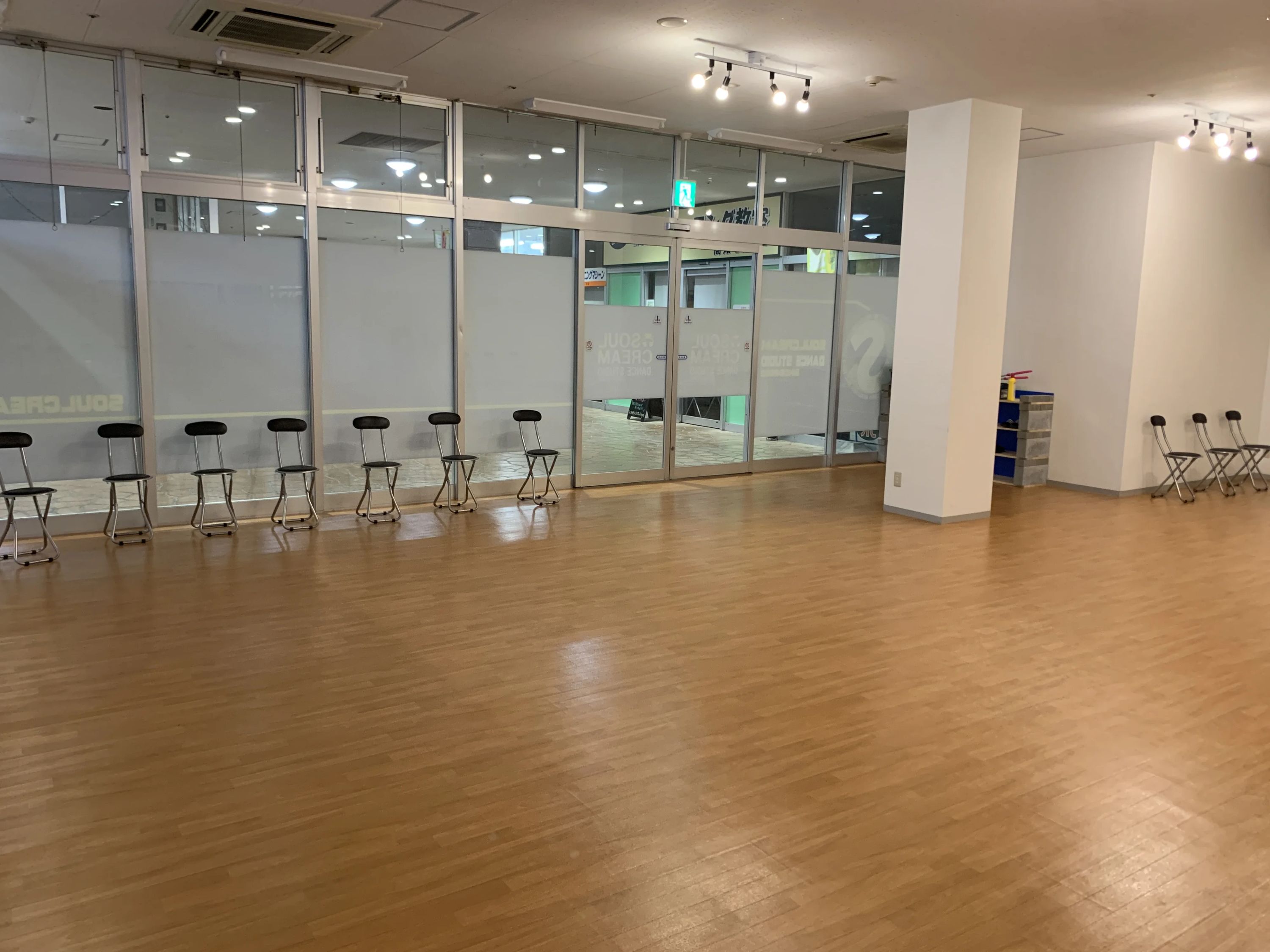 SOUL CREAM DANCESTUDIO(ソウルクリームダンススタジオ) フジグラン葛島店のサムネイル画像 3