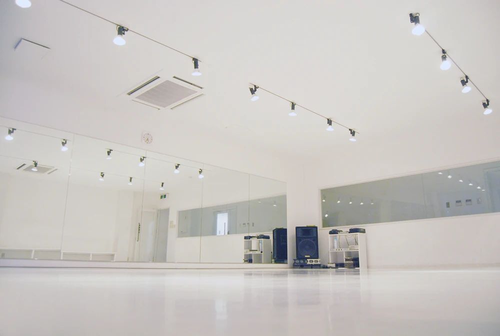 ダンススタジオ　FEEL STUDIO　天神校のサムネイル画像 2