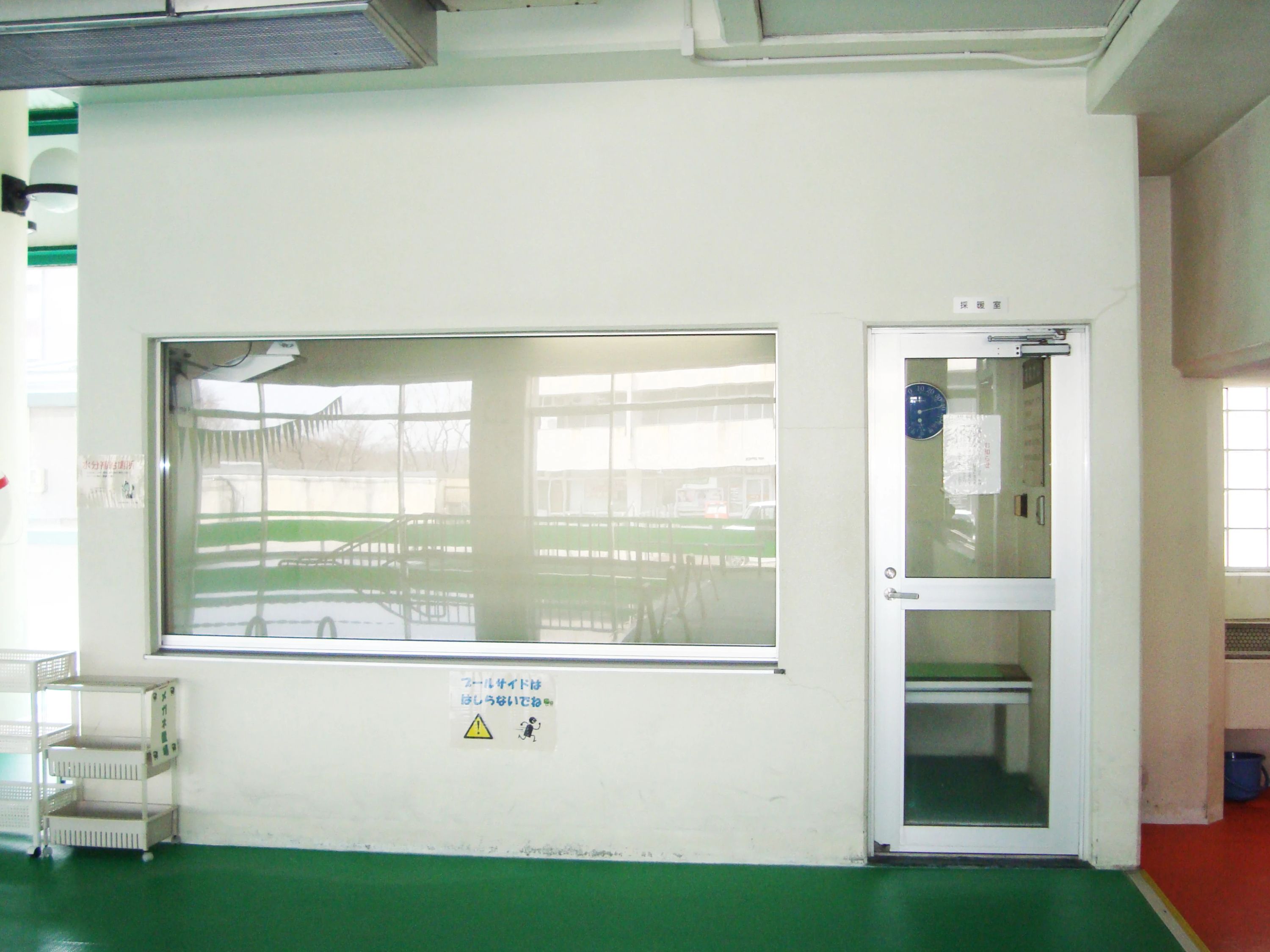 仙台市鶴ケ谷温水プールスイミングスクール 鶴ケ谷教室のサムネイル画像 4