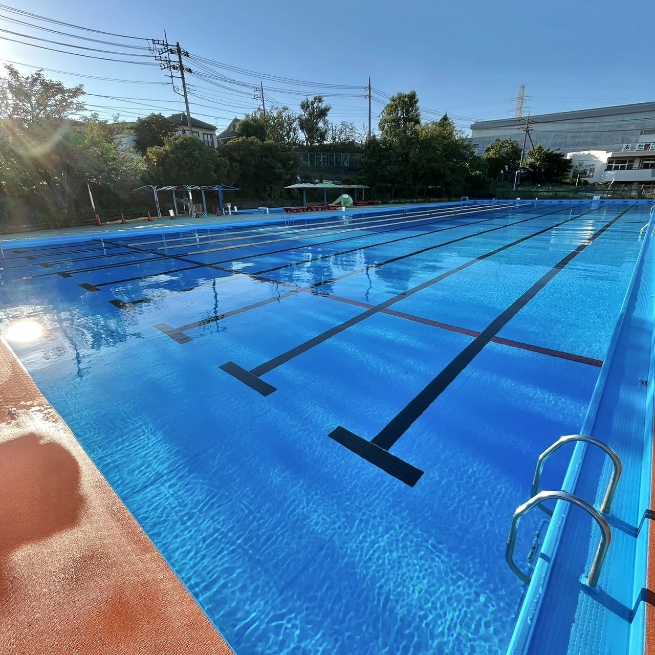 横浜市旭プールスイミングスクール 白根教室のサムネイル画像 3