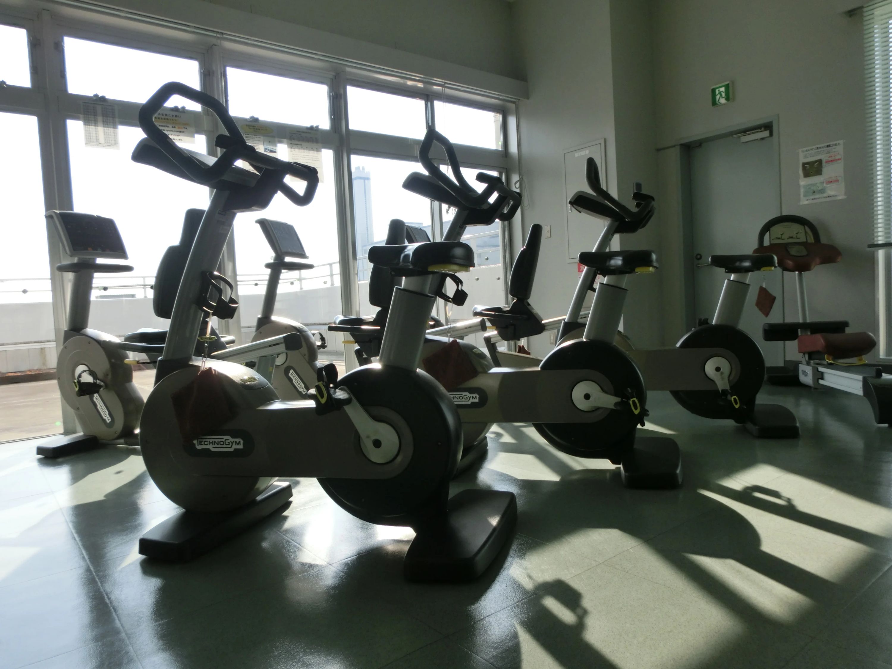 茅ヶ崎市屋内温水プールスイミングスクール 萩園教室のサムネイル画像 3