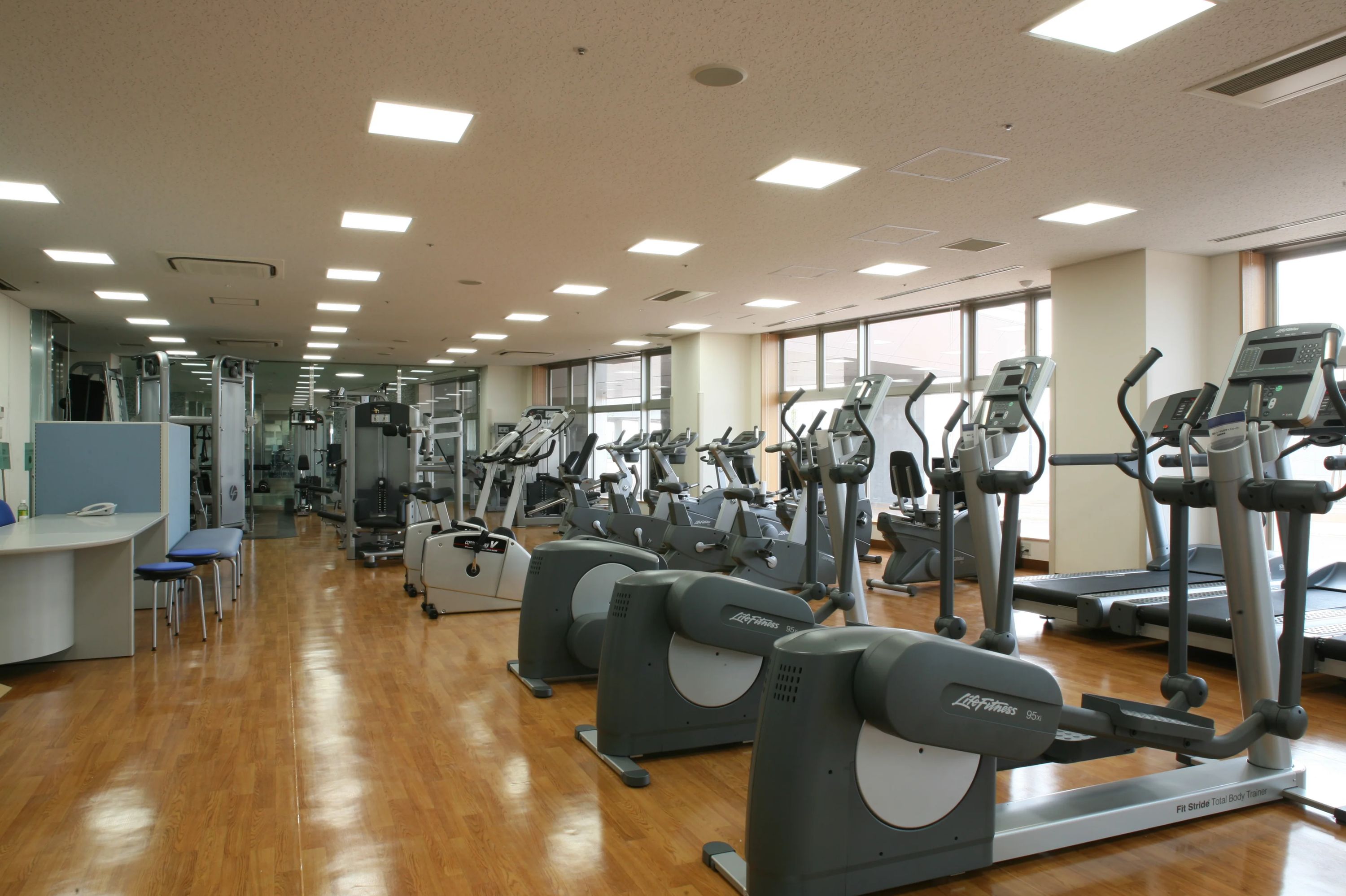 ダイエープロビスフェニックスプールスイミングスクール 長倉町教室のサムネイル画像 3