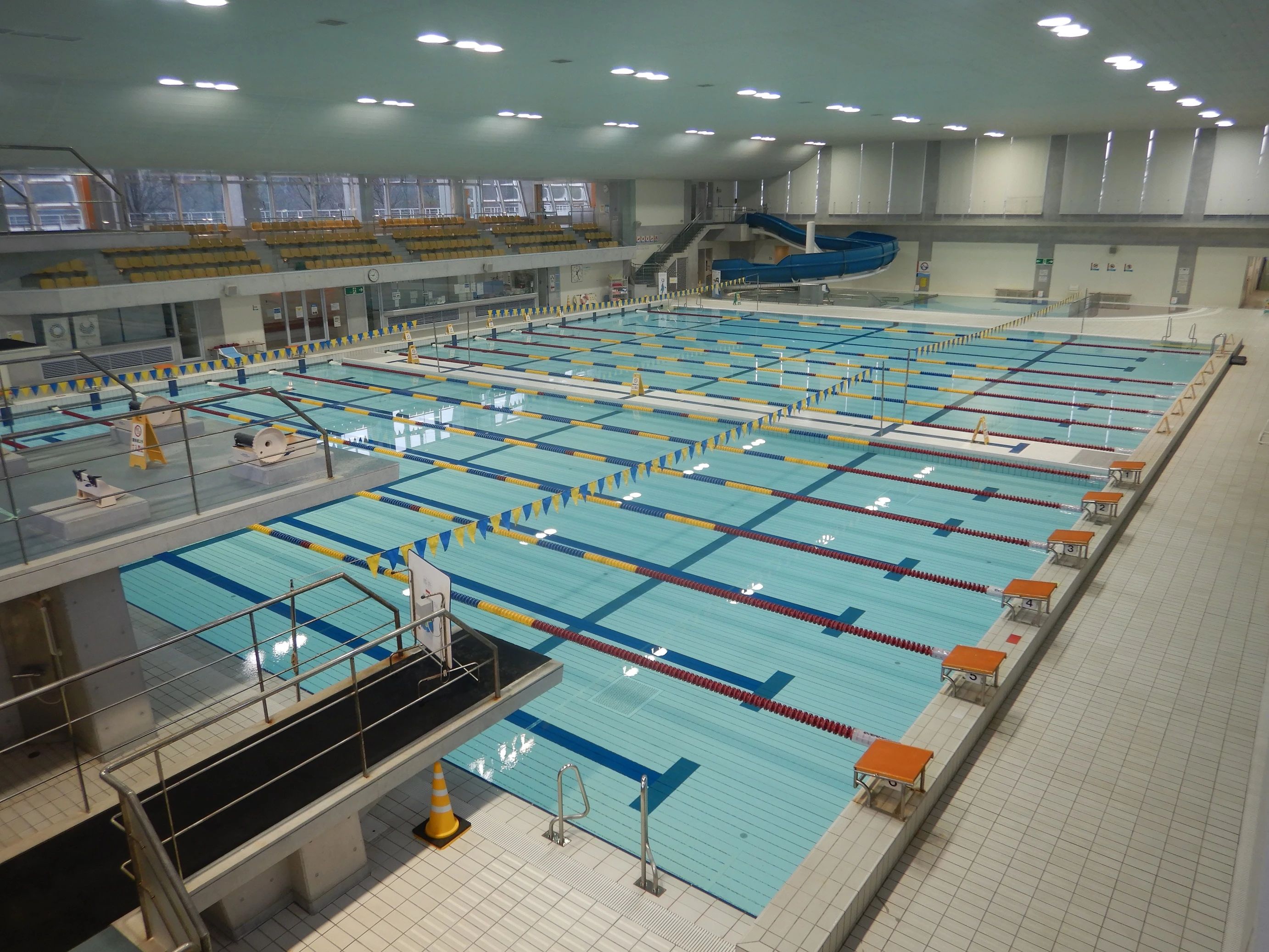 西海岸公園市営プールスイミングスクール 関屋教室のサムネイル画像 2