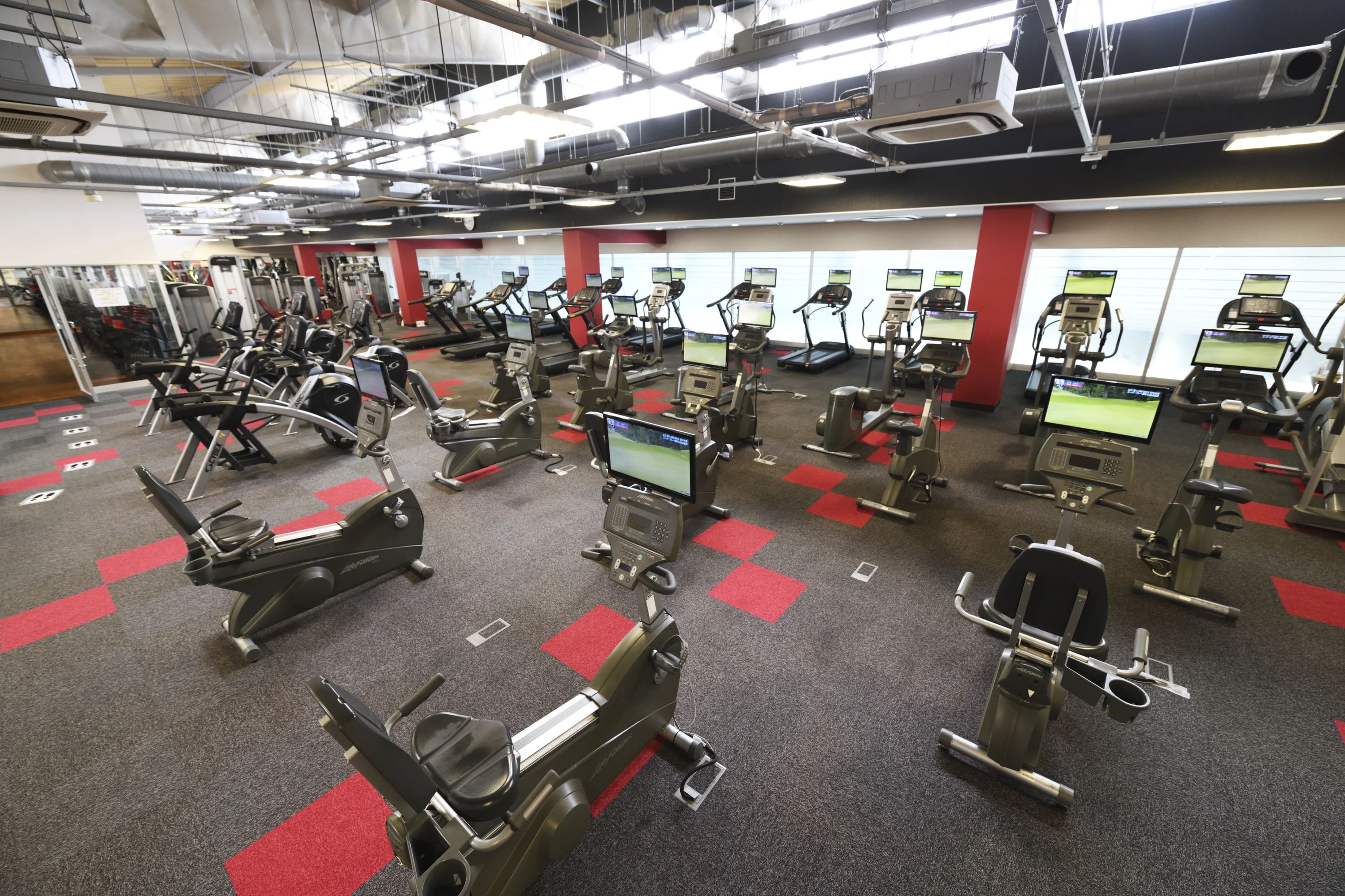 スポーツフィールド スイミング・水泳 サーラスポーツ豊橋のサムネイル画像 2