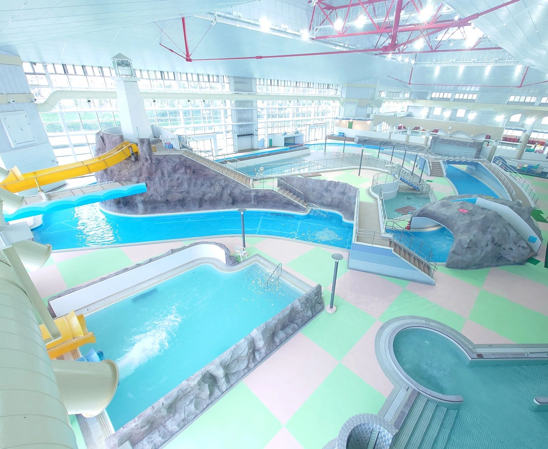 安城市レジャープールマーメイドパレススイミングスクール 和泉町教室のサムネイル画像 2