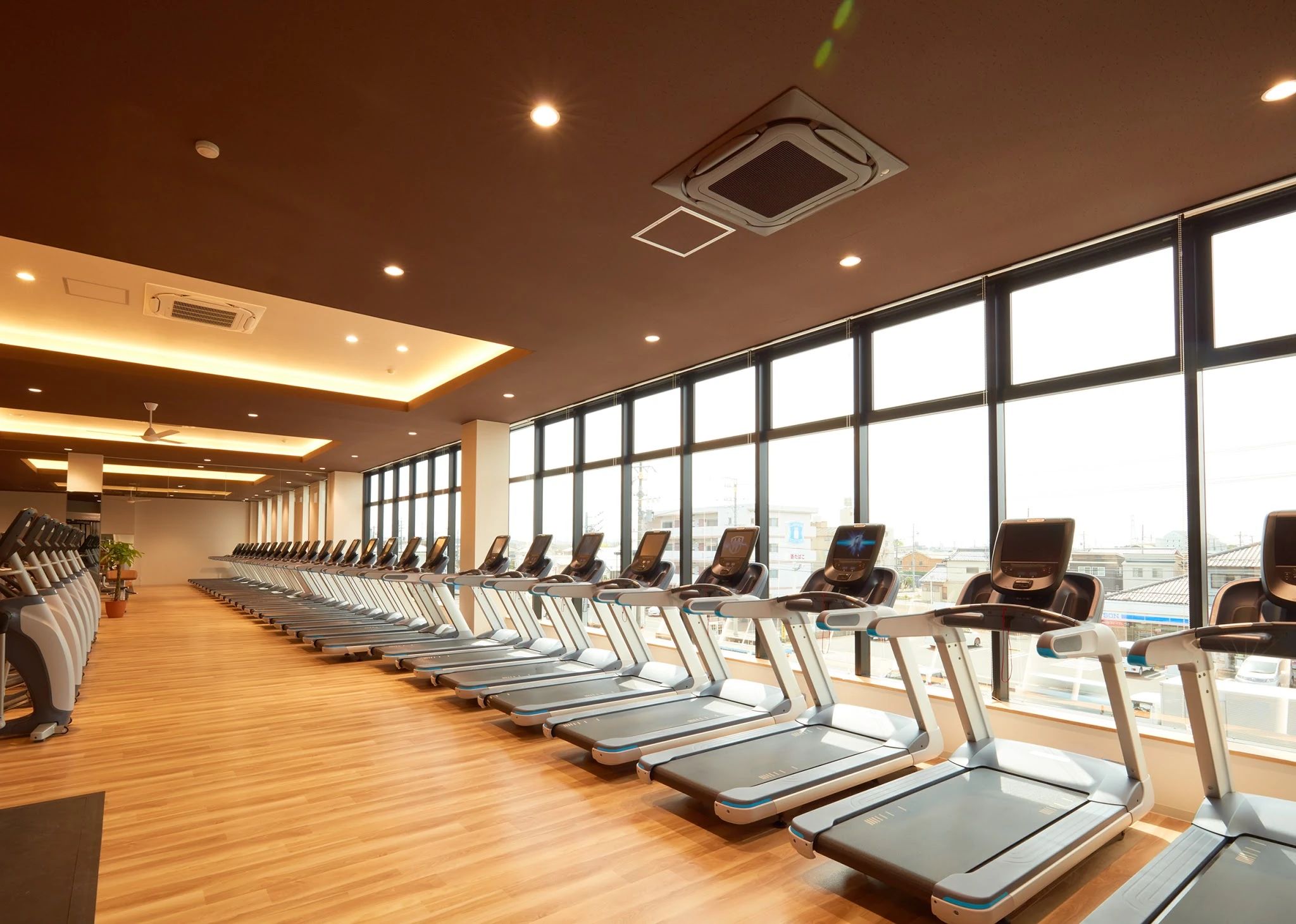 フィットネスクラブハーブ スイミング・水泳 岩崎教室のサムネイル画像 3