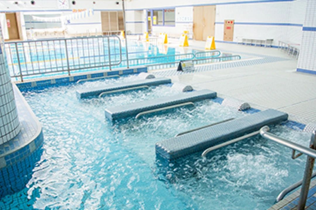 中央屋内プールスイミングスクール 島之内教室のサムネイル画像 2