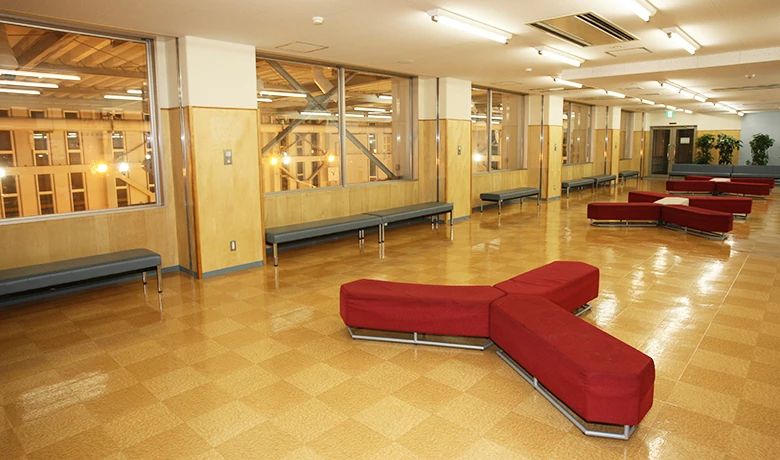 HOS(ホス) スイミング・水泳 小阪スイミングクラブのサムネイル画像 4