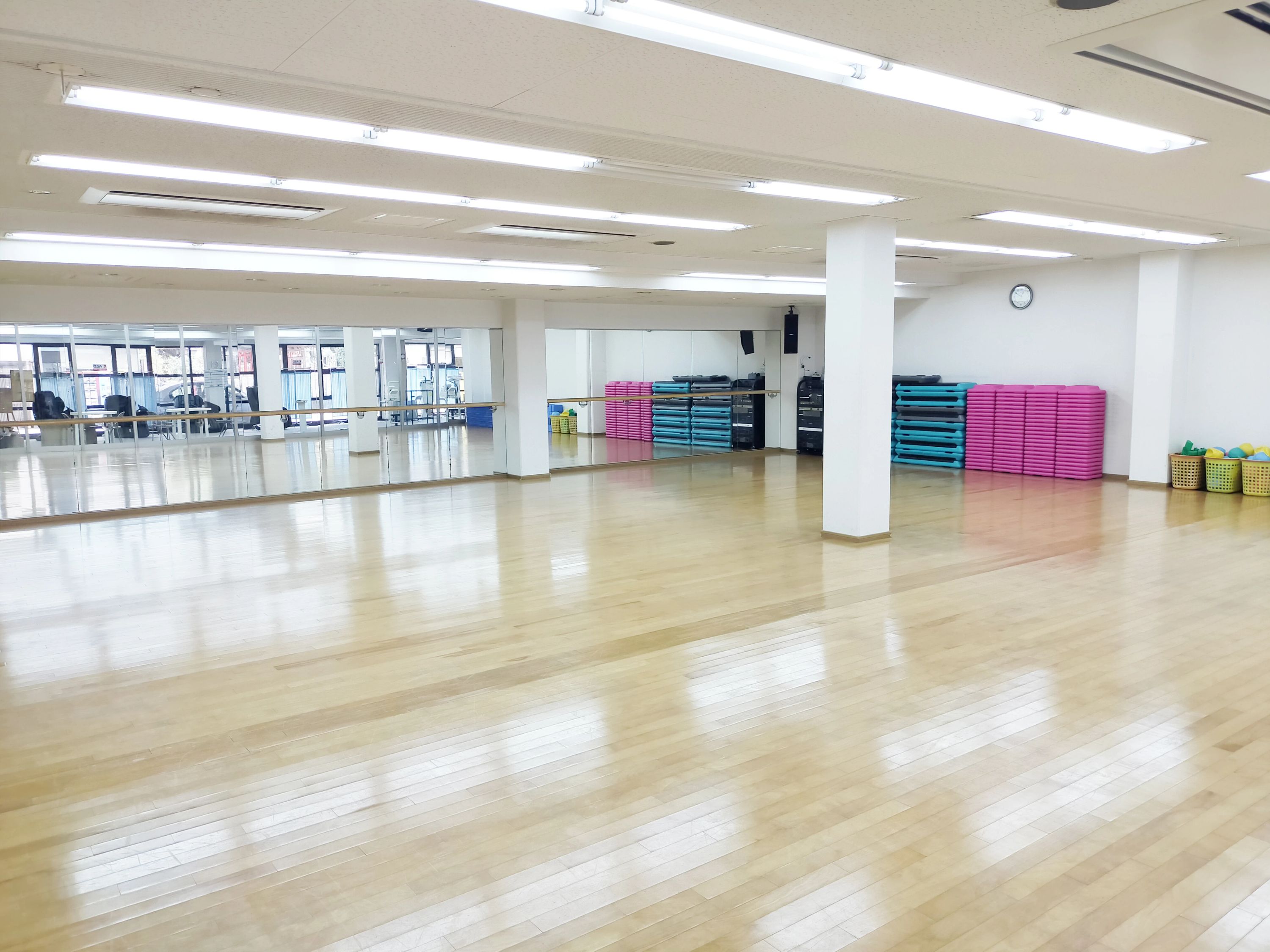 ドルフィン放出フィットネスクラブ／スイミングクラブ 放出東教室のサムネイル画像 4