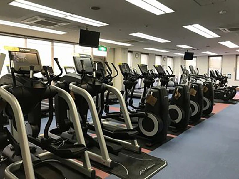 KONAMI(コナミスポーツクラブ) スイミング・水泳 高槻のサムネイル画像 2