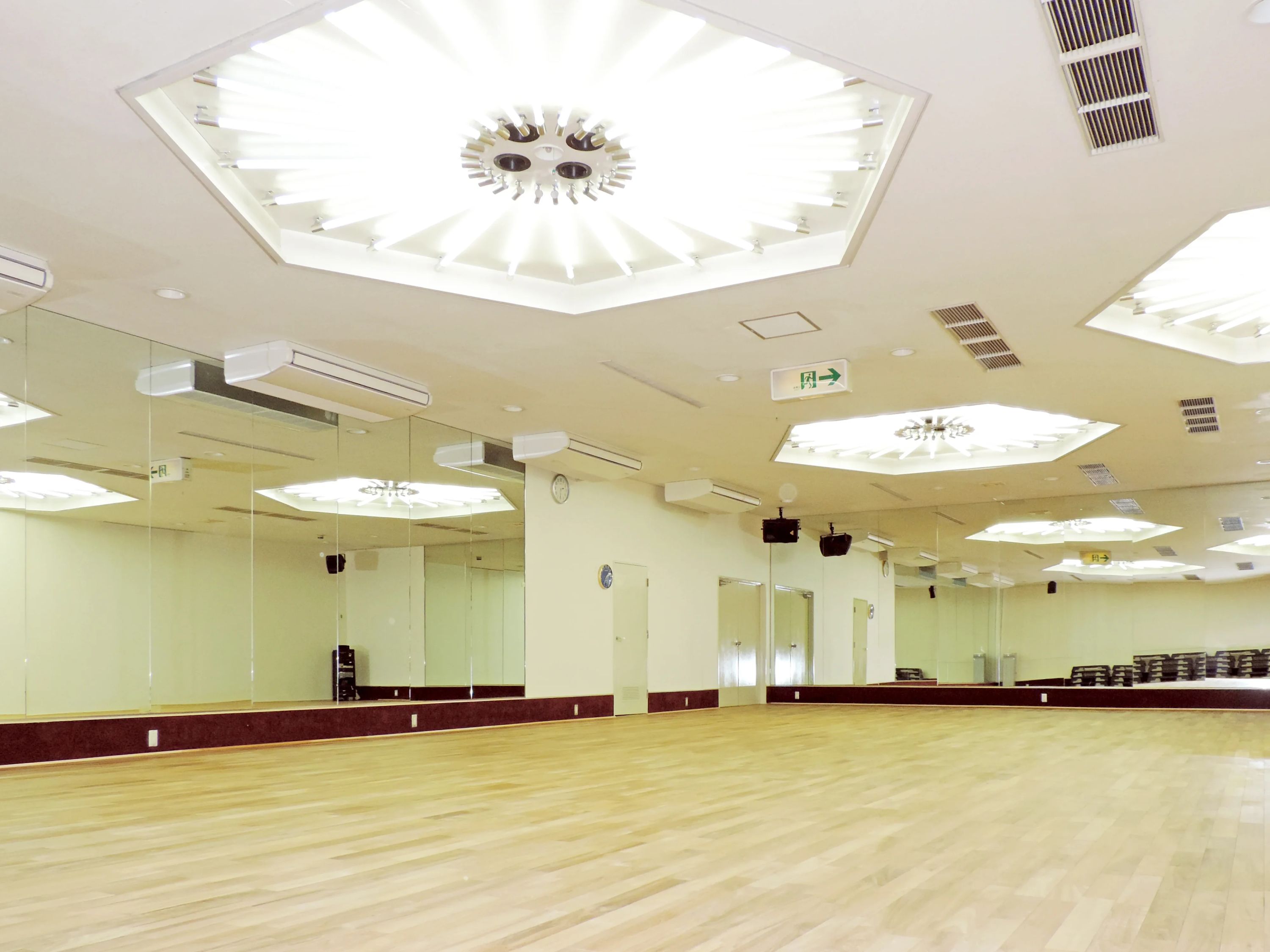 TRIAXIS(トライアクシス) スイミング・水泳 豊中店のサムネイル画像 4