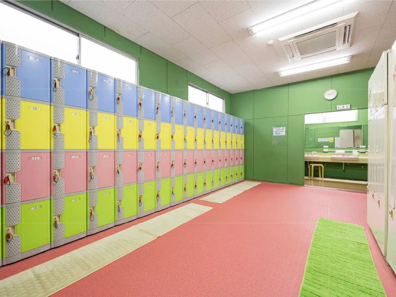 尼崎スイミングスクール 西長洲町教室のサムネイル画像 5