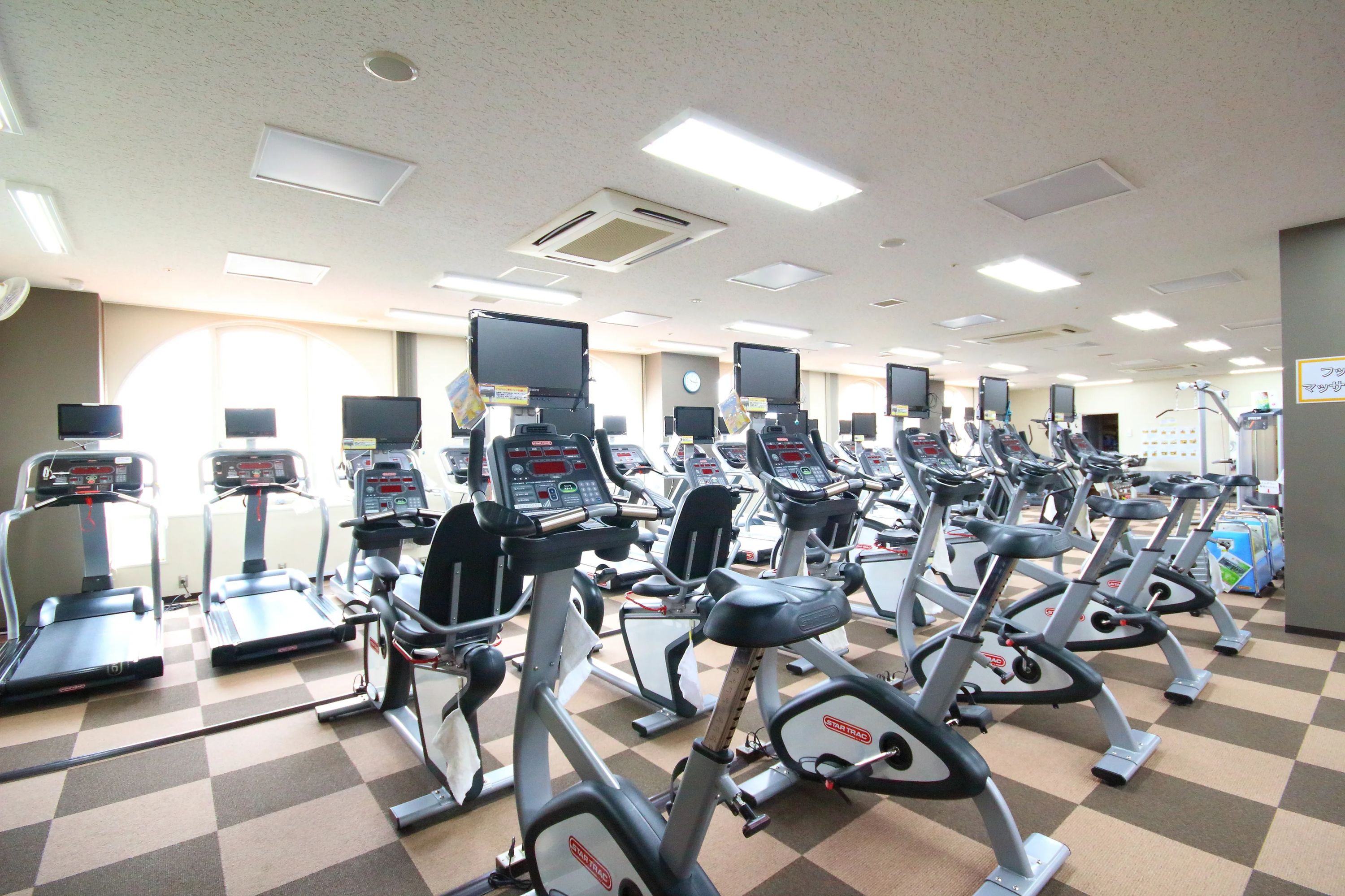 エス・パティオスポーツクラブ スイミング・水泳 本校のサムネイル画像 3