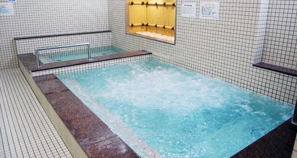 KONAMI(コナミスポーツクラブ) スイミング・水泳 伏見のサムネイル画像 2