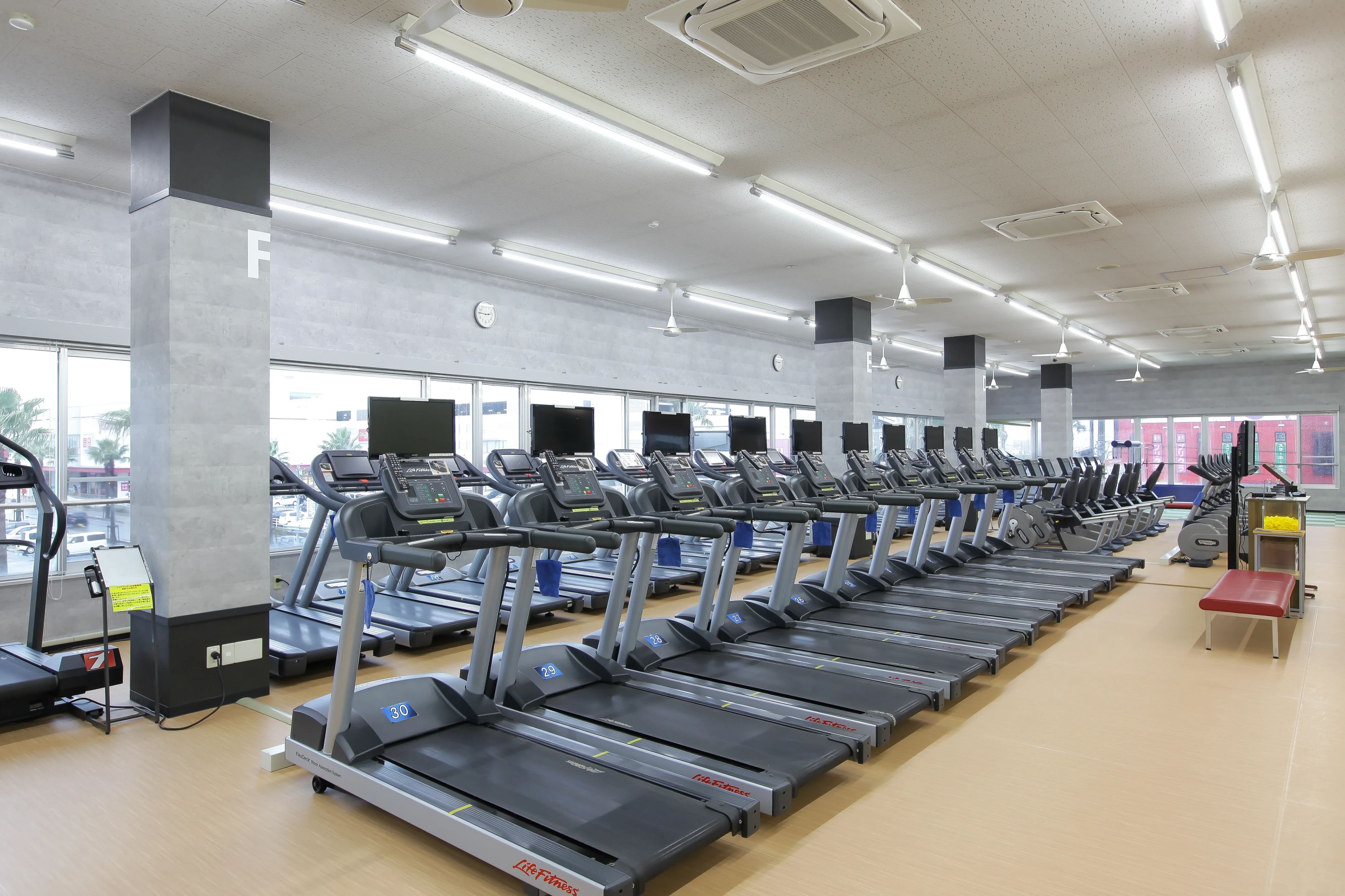 フィットネスクラブレフコ スイミング・水泳 ゆめタウン久留米店のサムネイル画像 5