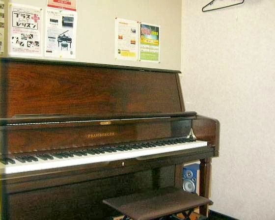 島村楽器の音楽教室 パークプレイス大分店 エレキギターのサムネイル画像 5