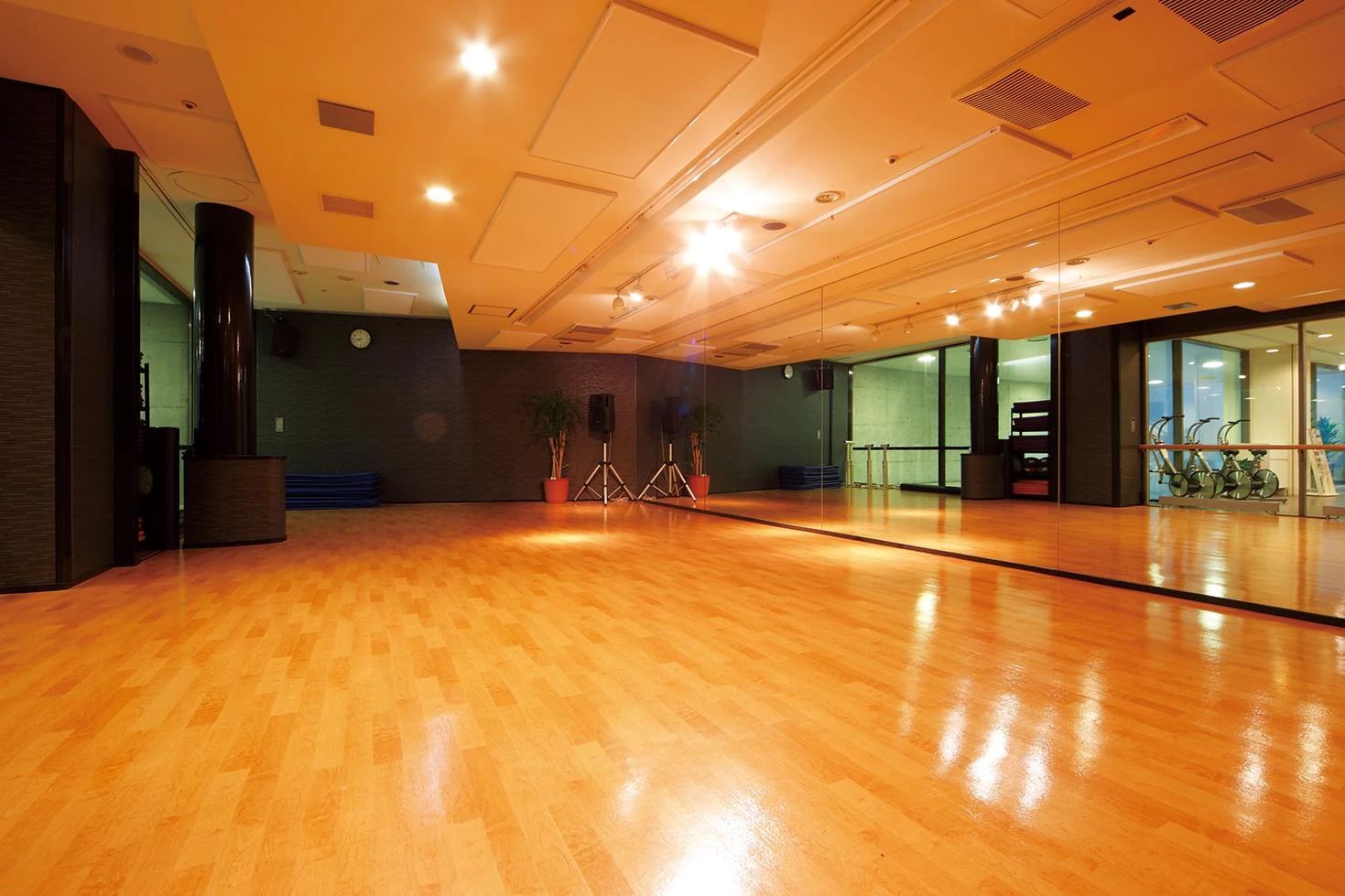 CENTRALSPORTS(セントラルスポーツ) 運動・体操・陸上 セントラルフィットネスクラブ 南青山のサムネイル画像 3