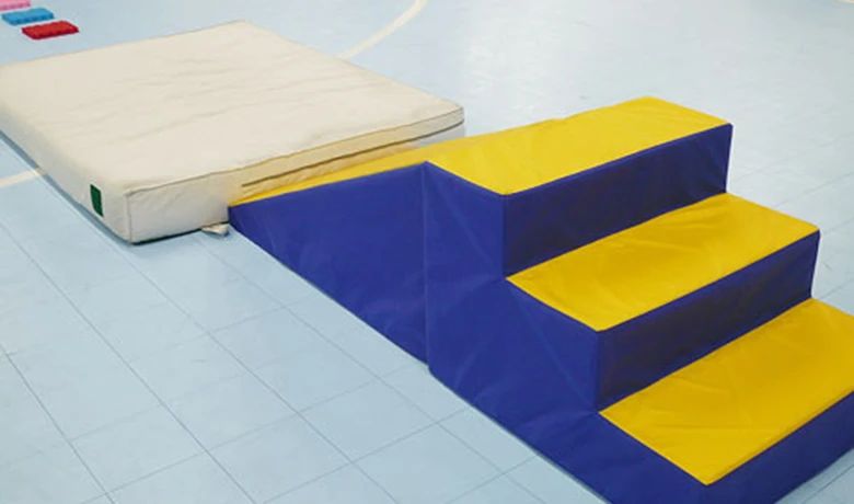 HOS 運動・体操・陸上 小阪体操教室のサムネイル画像 2