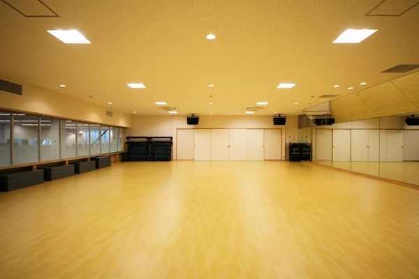 RENAISSANCE(ルネサンス) 運動・体操・陸上 久宝寺24のサムネイル画像 5